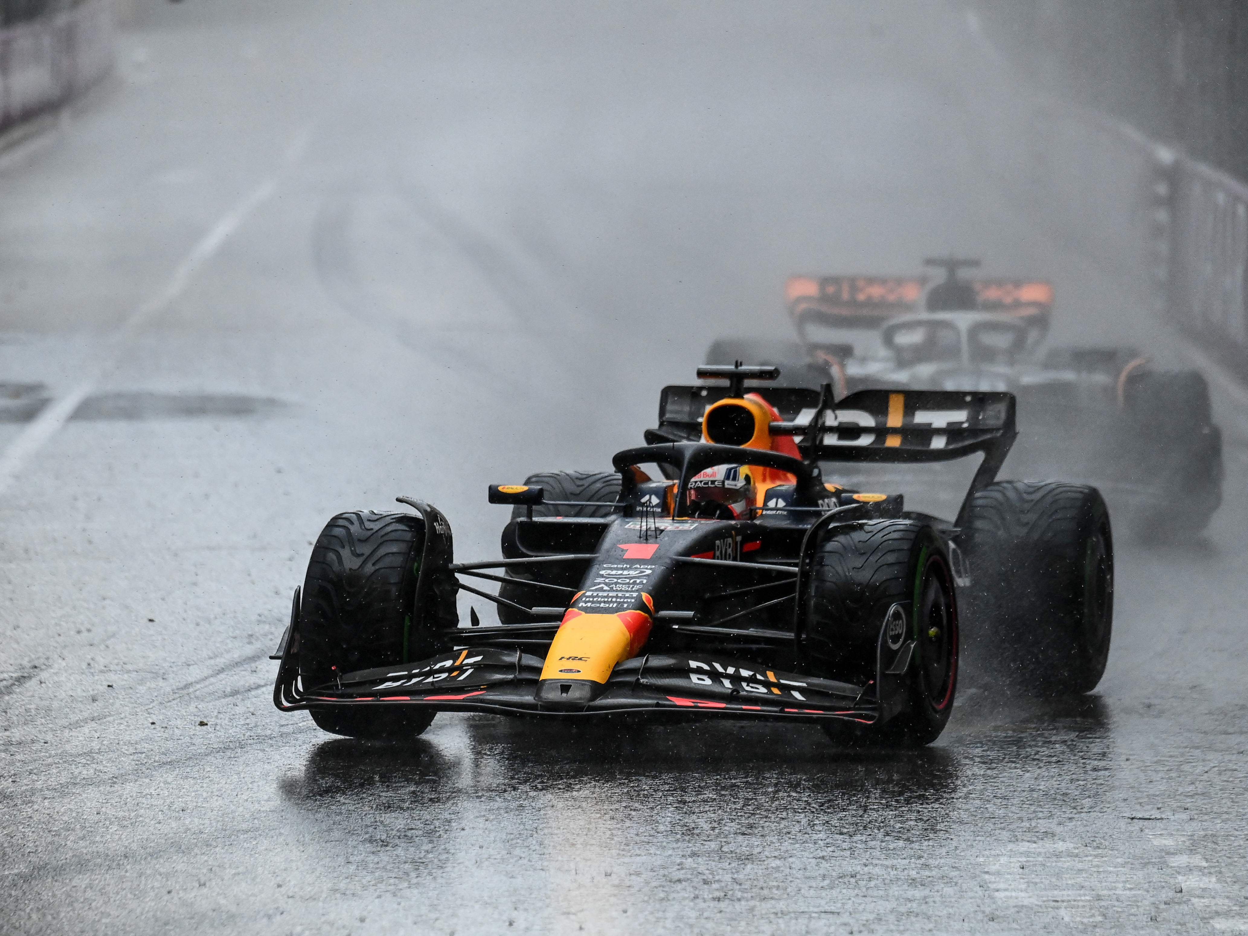 Max Verstappen gewinnt das Regen-Rennen in Monaco. Max Verstappen gewinnt das Regen-Rennen in Monaco.