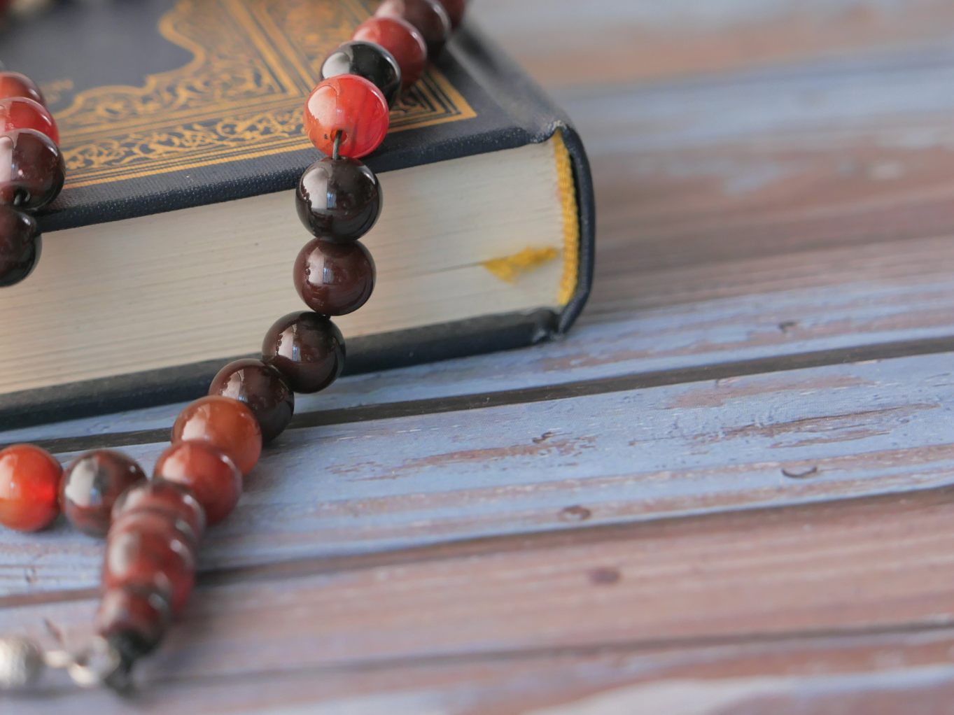Im Vorjahr wurden 1.324 Fälle von antimuslimischem Rassismus verzeichnet. Im Vorjahr wurden 1.324 Fälle von antimuslimischem Rassismus verzeichnet.