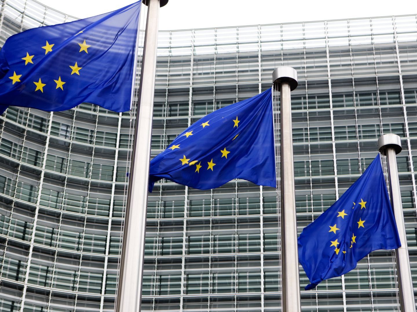 Aktuelle Umfrage zum Thema EU- und Schengen-Erweiterung. Aktuelle Umfrage zum Thema EU- und Schengen-Erweiterung.