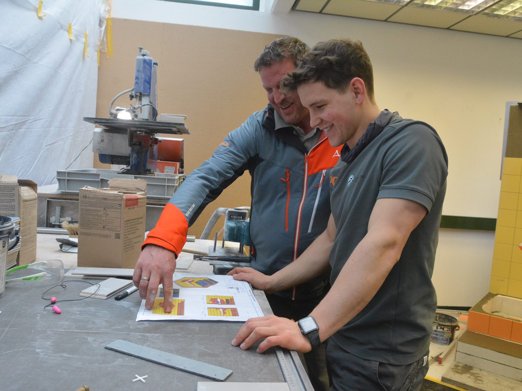 Der Lustenauer Fliesenleger Timo-Nils Theisl steckt in den Vorbereitungen für die EuroSkills 2023.