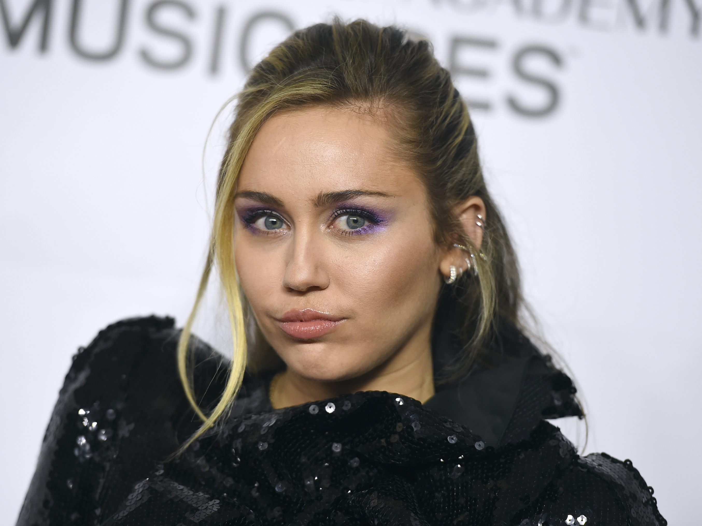 Fans sind enttäuscht: Miley Cyrus will nie wieder Konzerte vor Menschenmassen geben.