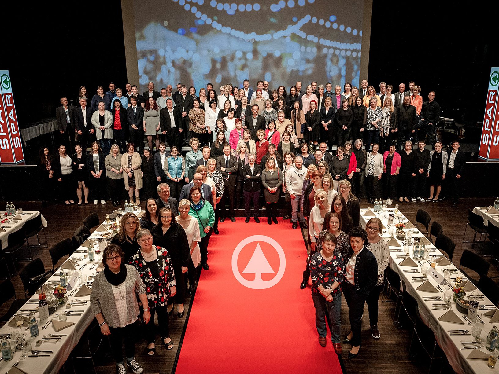 SPAR ehrt 165 langjährige Mitarbeiter:innen in festlichem Rahmen. © SPAR/WILDROUTINE, honorarfrei