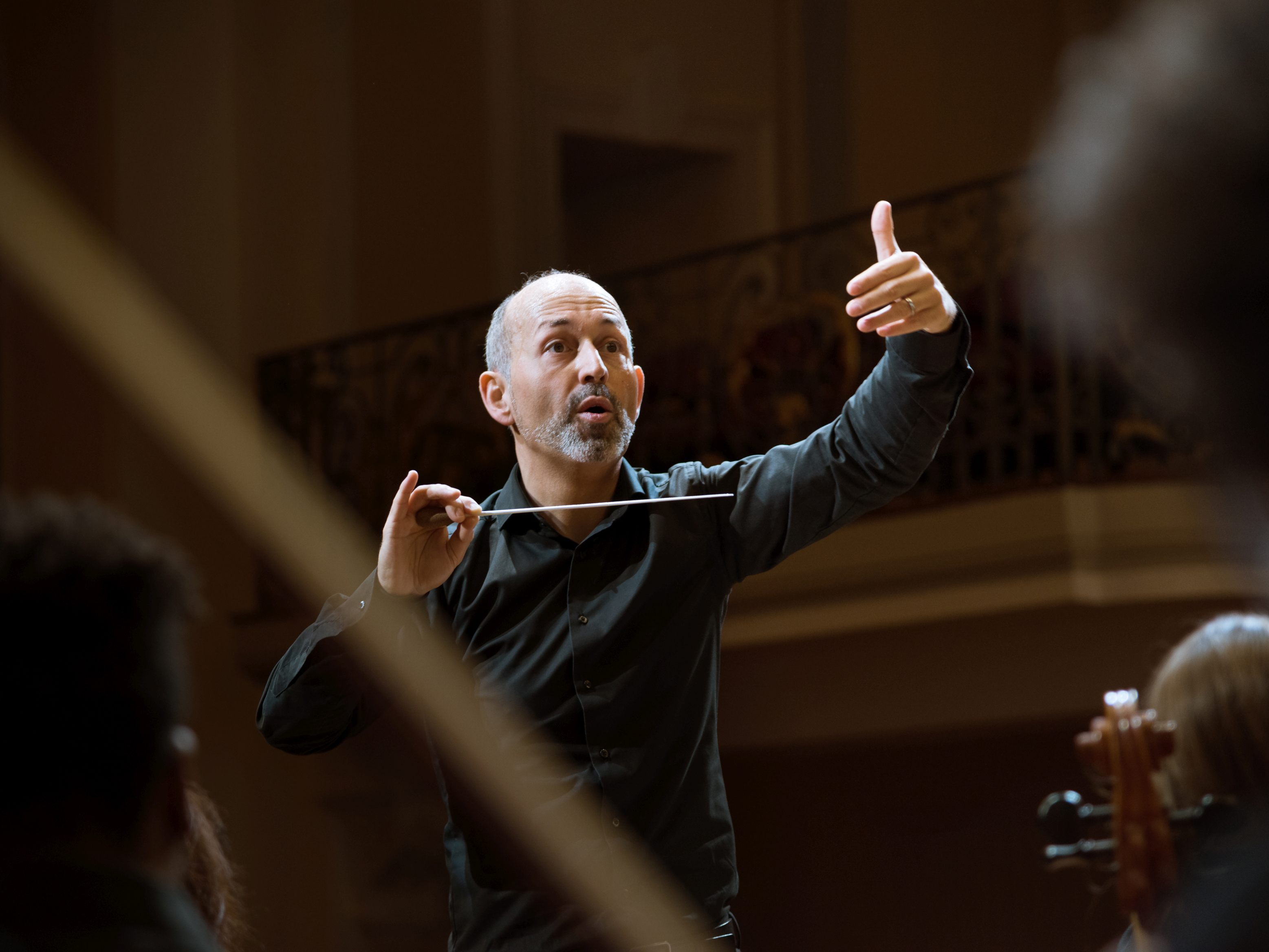 Benjamin Lack, Chor- und Orchesterleiter des Hochschul-Sinfonieorchesters der Stella Vorarlberg. Benjamin Lack, Chor- und Orchesterleiter des Hochschul-Sinfonieorchesters der Stella Vorarlberg.