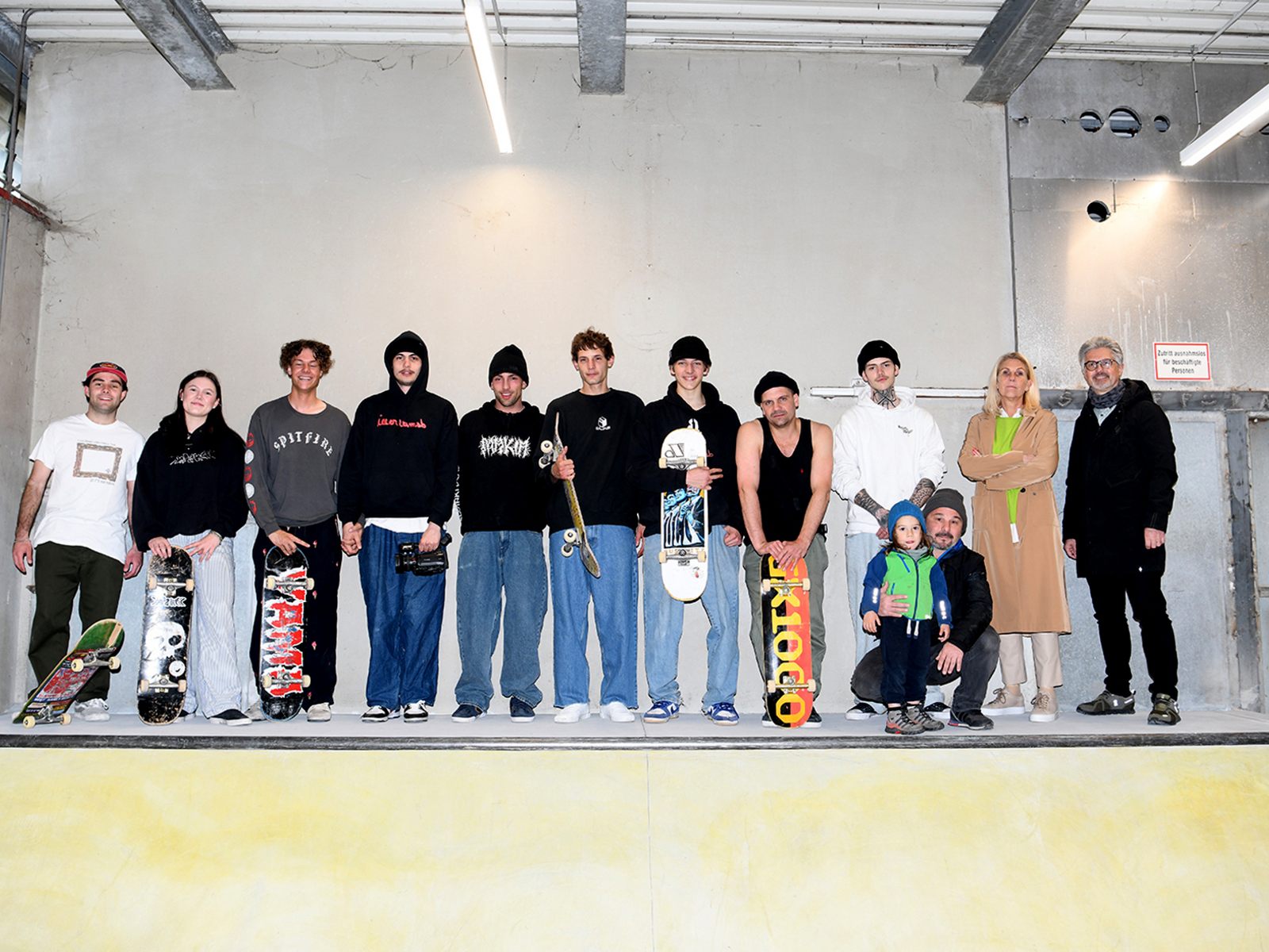 Die Skaterinnen und Skater freuen sich schon auf die neue Halle. Die Skaterinnen und Skater freuen sich schon auf die neue Halle.