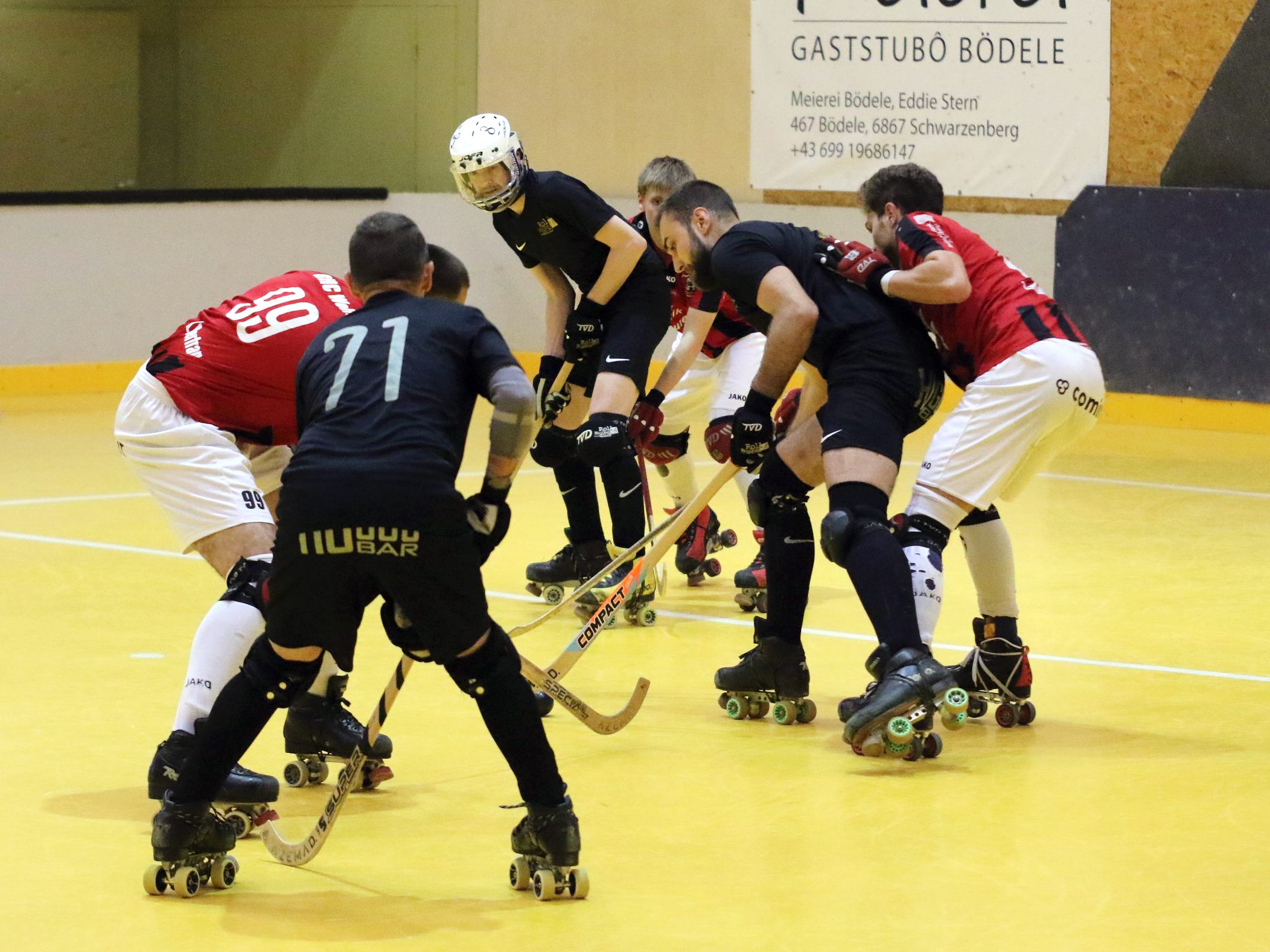 Am Donnerstag, 8. Juni kommt es nun zum ersten Rollhockey-Derby-Kracher Dornbirn gegen Wolfurt. Am Donnerstag, 8. Juni kommt es nun zum ersten Rollhockey-Derby-Kracher Dornbirn gegen Wolfurt.