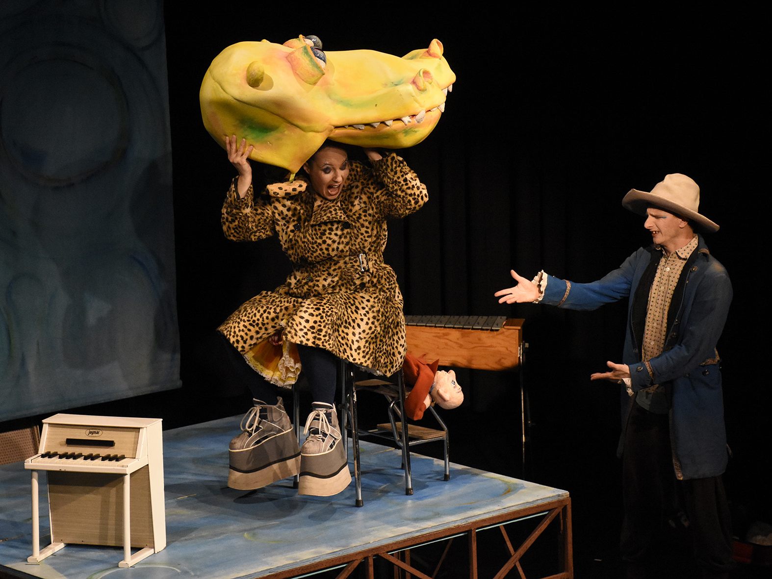 Action im Gemeindesaal mit den Flunker Productionen.