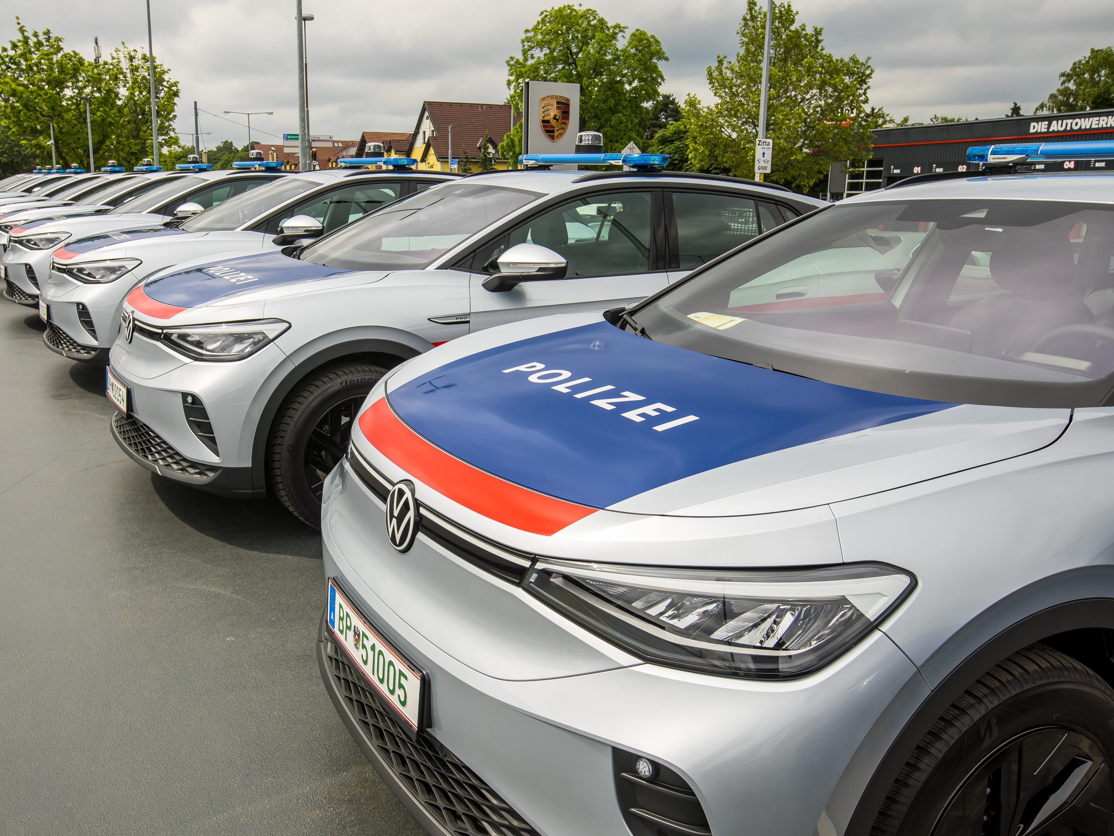 Die Polizei testet E-Autos auf die Diensttauglichkeit. Die Polizei testet E-Autos auf die Diensttauglichkeit.