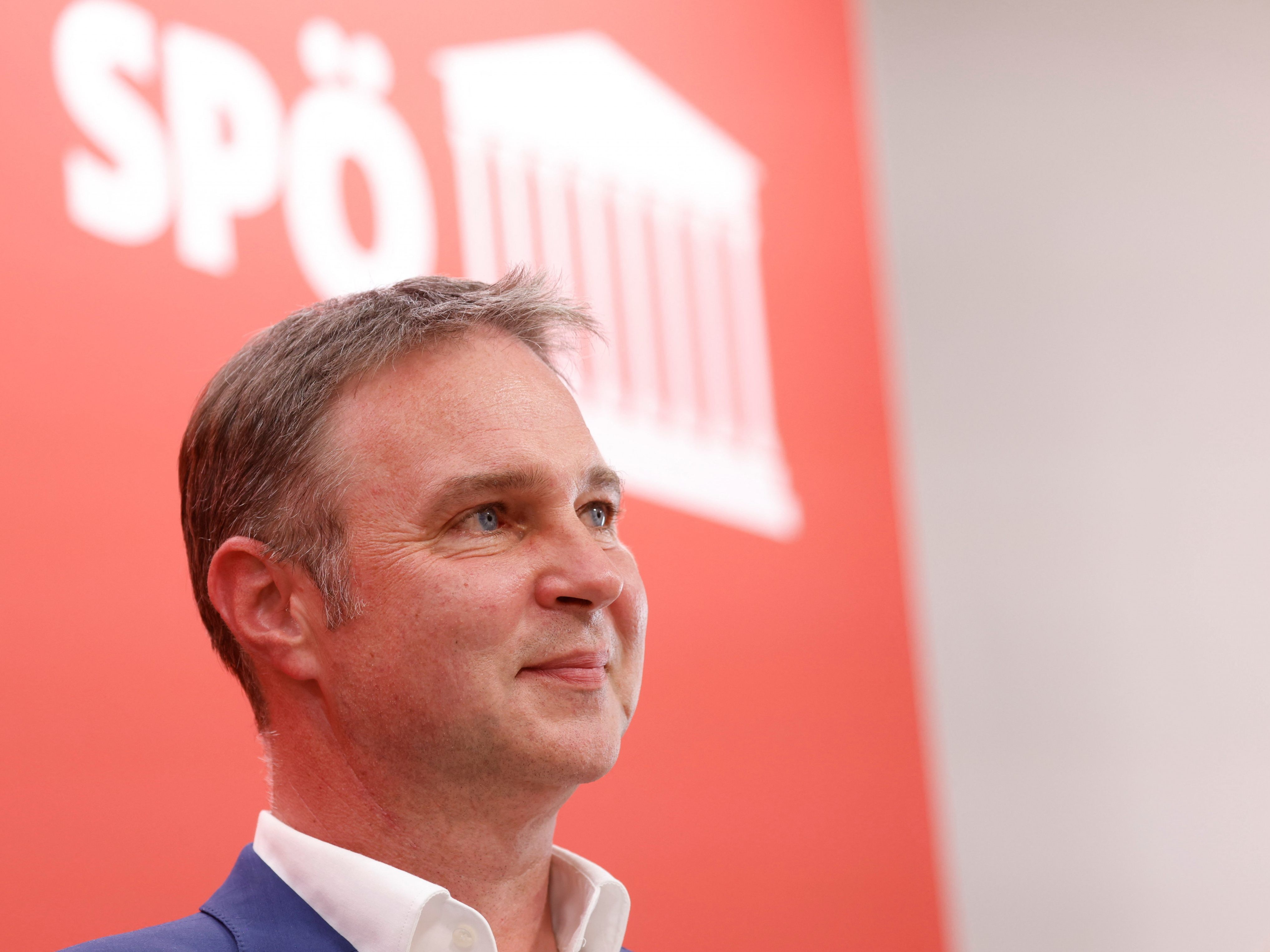 SPÖ-Chef Babler kommt in der Kanzlerfrage auf 20 Prozent.