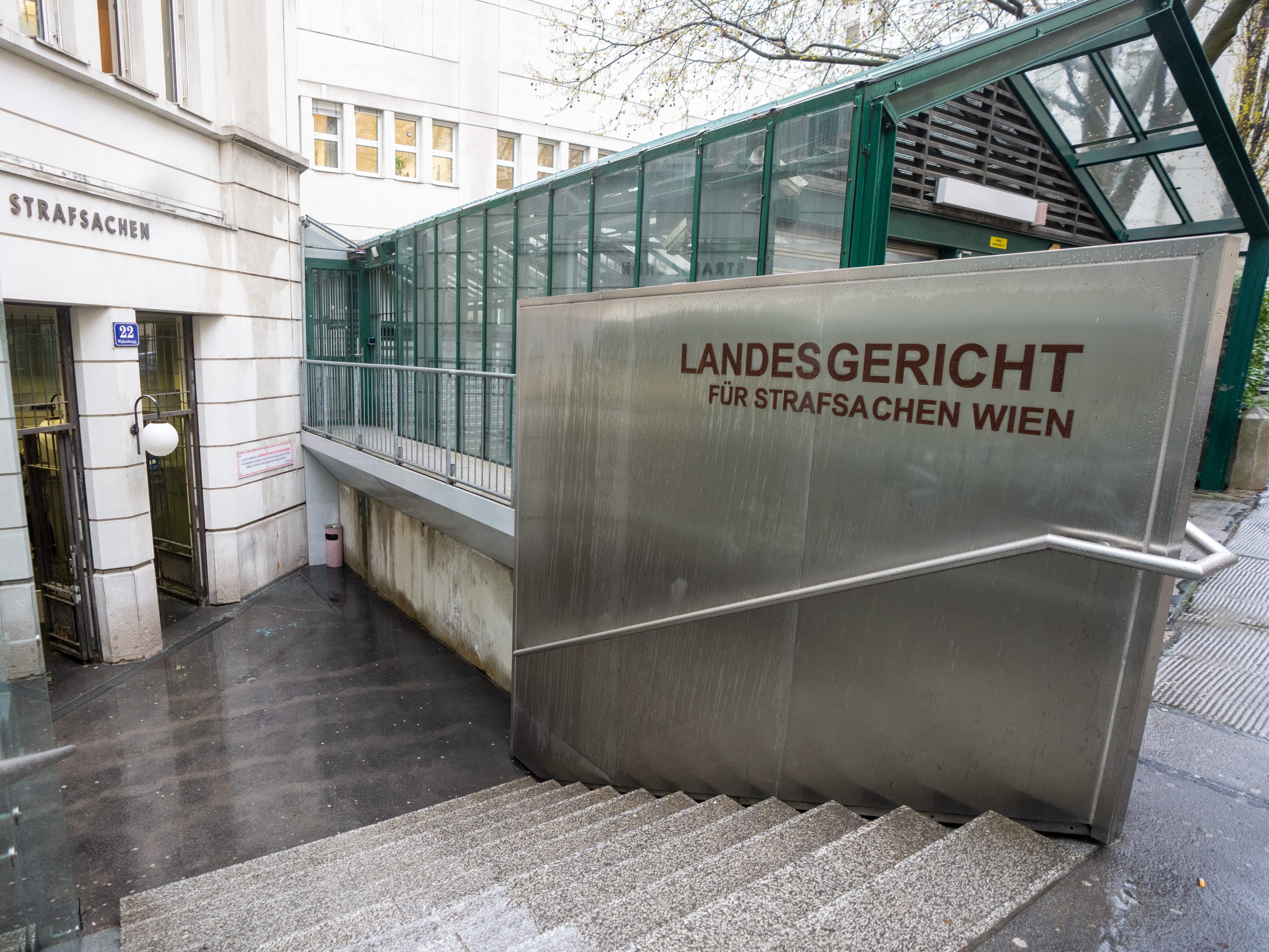 Die Staatsanwaltschaft hat eine Anklage gegen einen 22-Jährigen aus Wien wegen Muttermordes eingebracht.