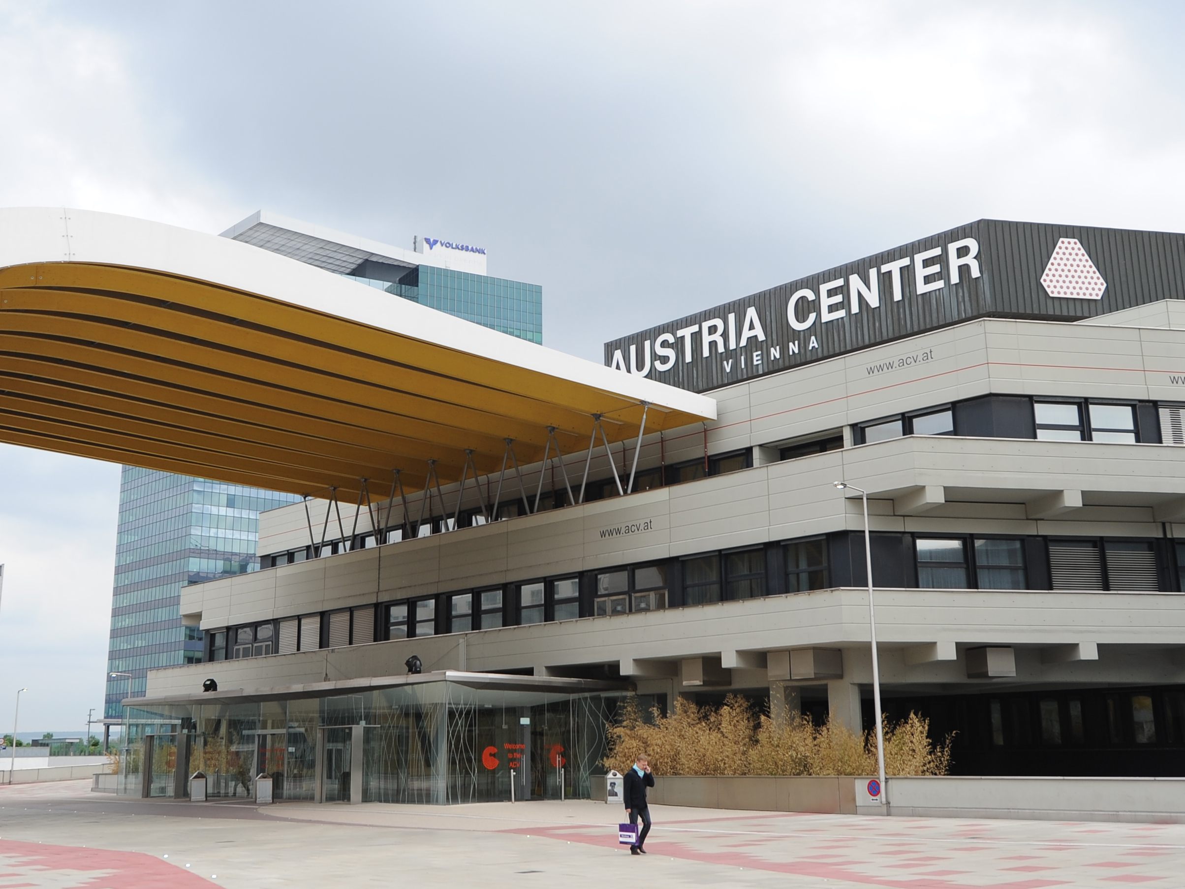 Im Wiener Austria Center findet der ÖGB-Kongress statt. Im Wiener Austria Center findet der ÖGB-Kongress statt.