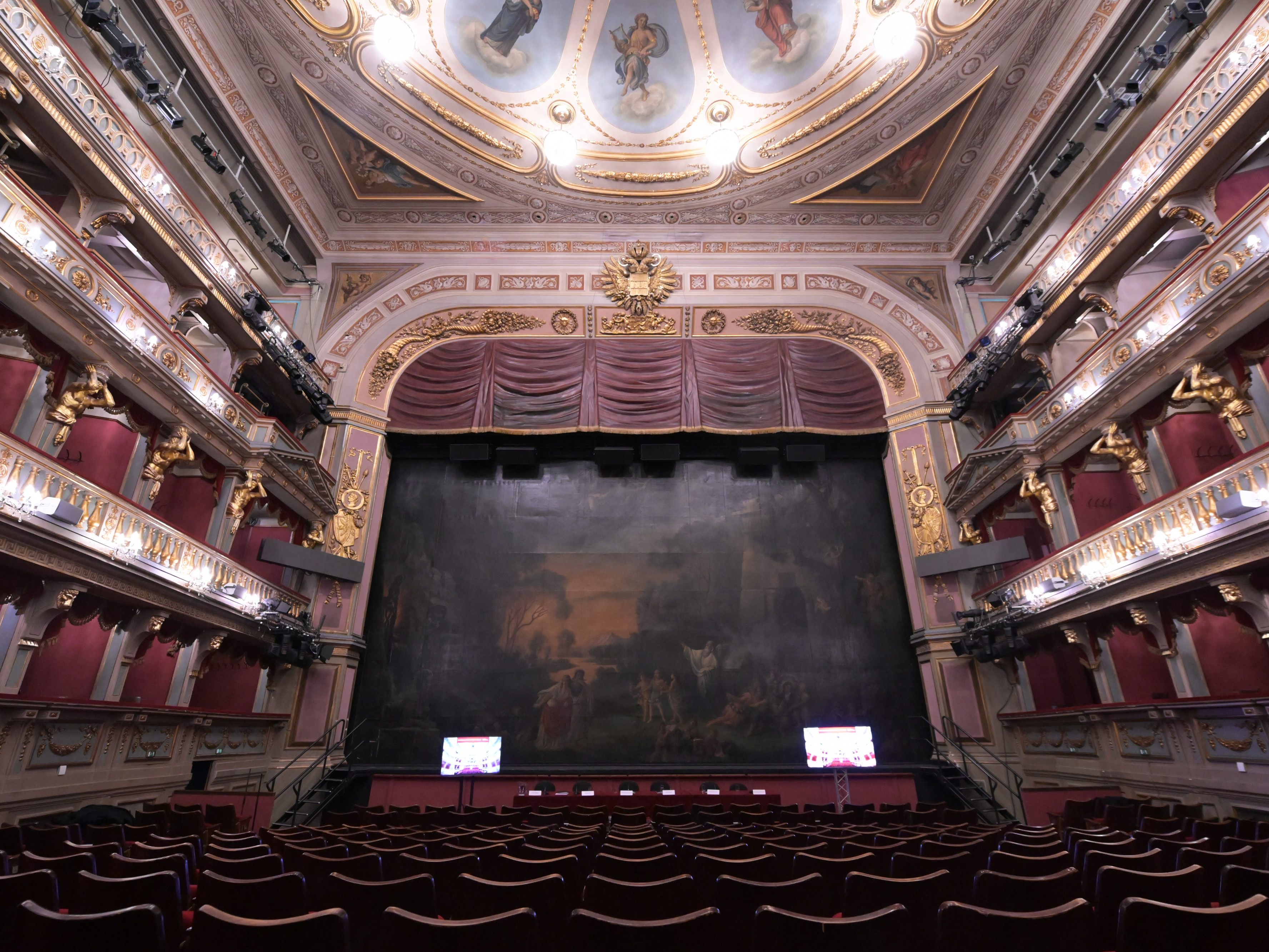Der Zeitplan für die Sanierung des Musik-Theaters an der Wien hält.