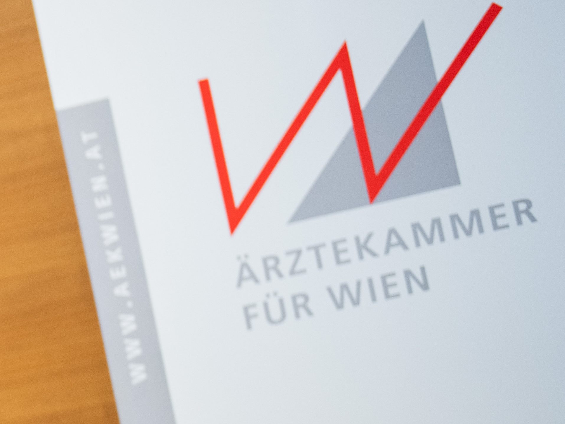 Kurienobmann Huber zieht sich doch nicht zurück. Kurienobmann Huber zieht sich doch nicht zurück.