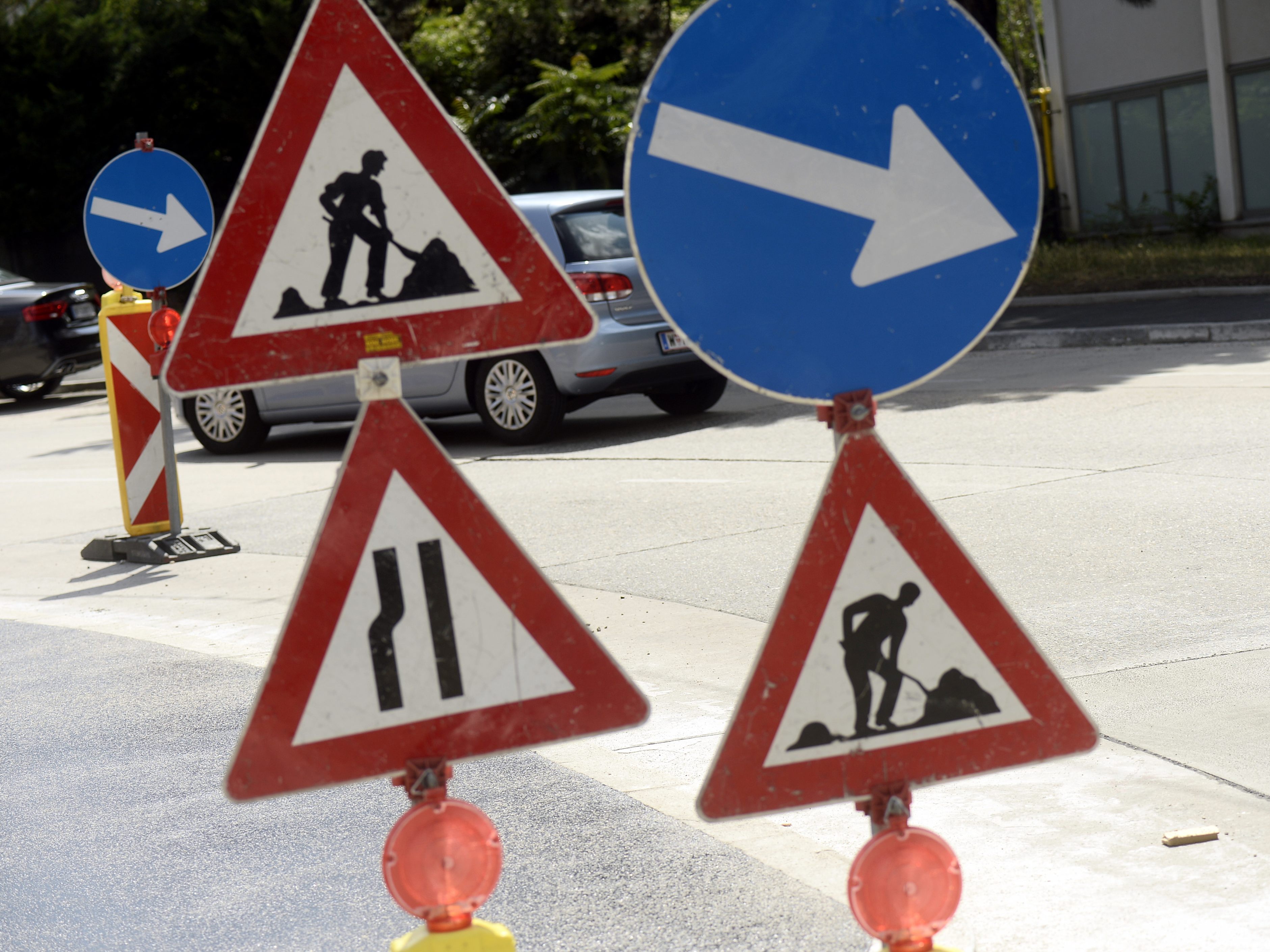 Ab kommenden Montag wird in der Süßenbrunner Straße gebaut.