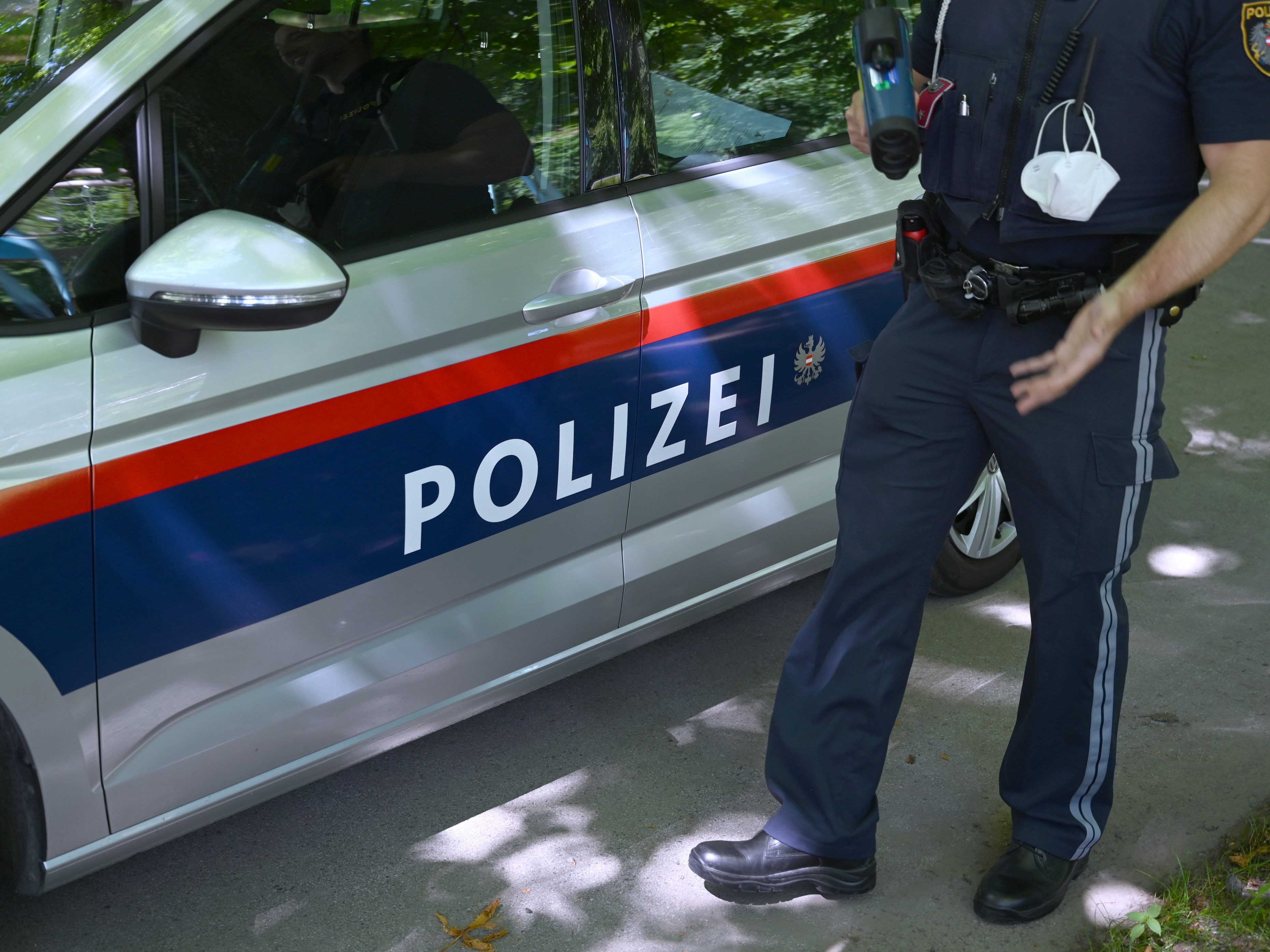 Die Polizei führte Verkehrskontrollen im Westen Wiens durch.