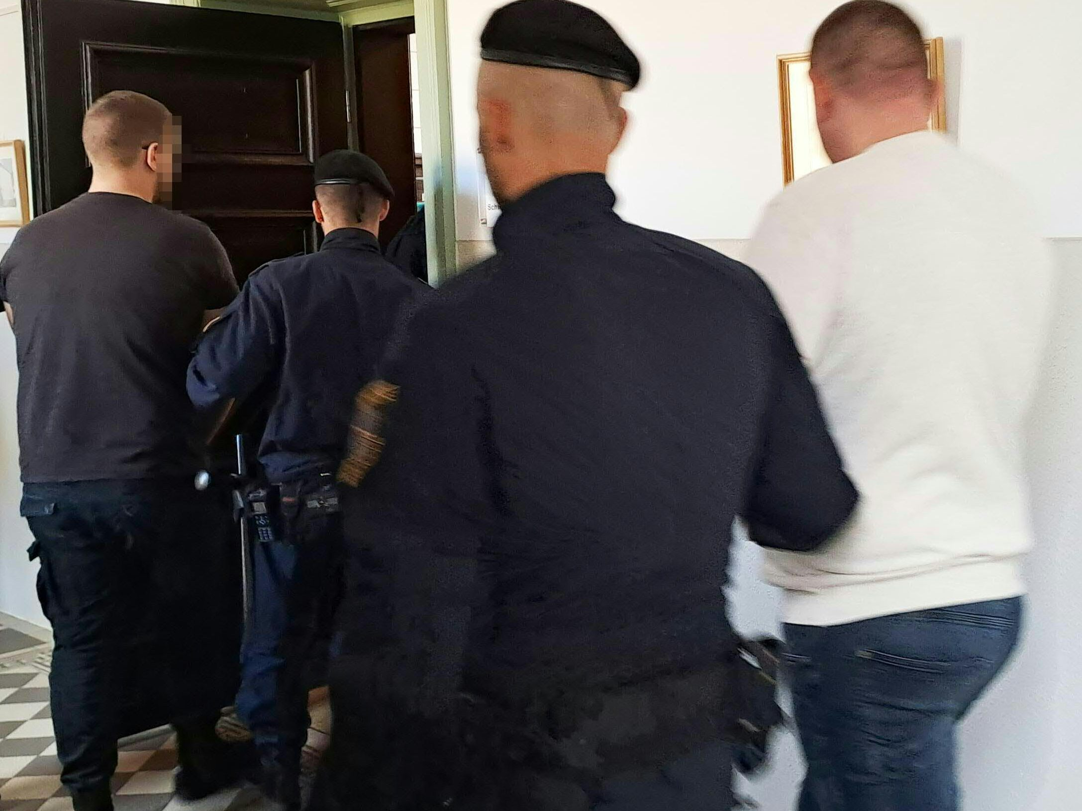 Drei Schuldsprüche nach einem brutalen Überfall im Mostviertel.