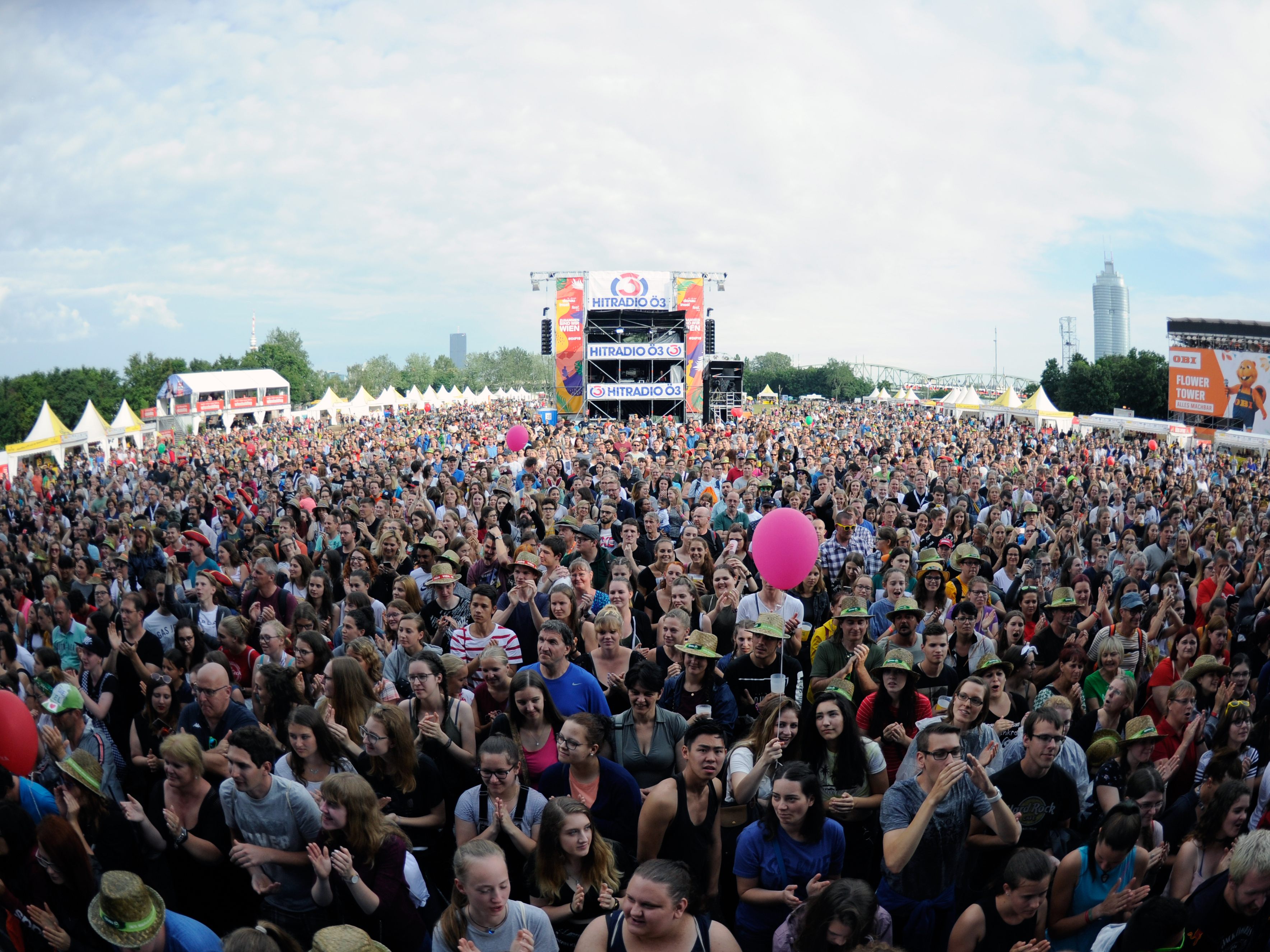 Das Wiener Donauinselfest ist nicht mehr weit entfernt.