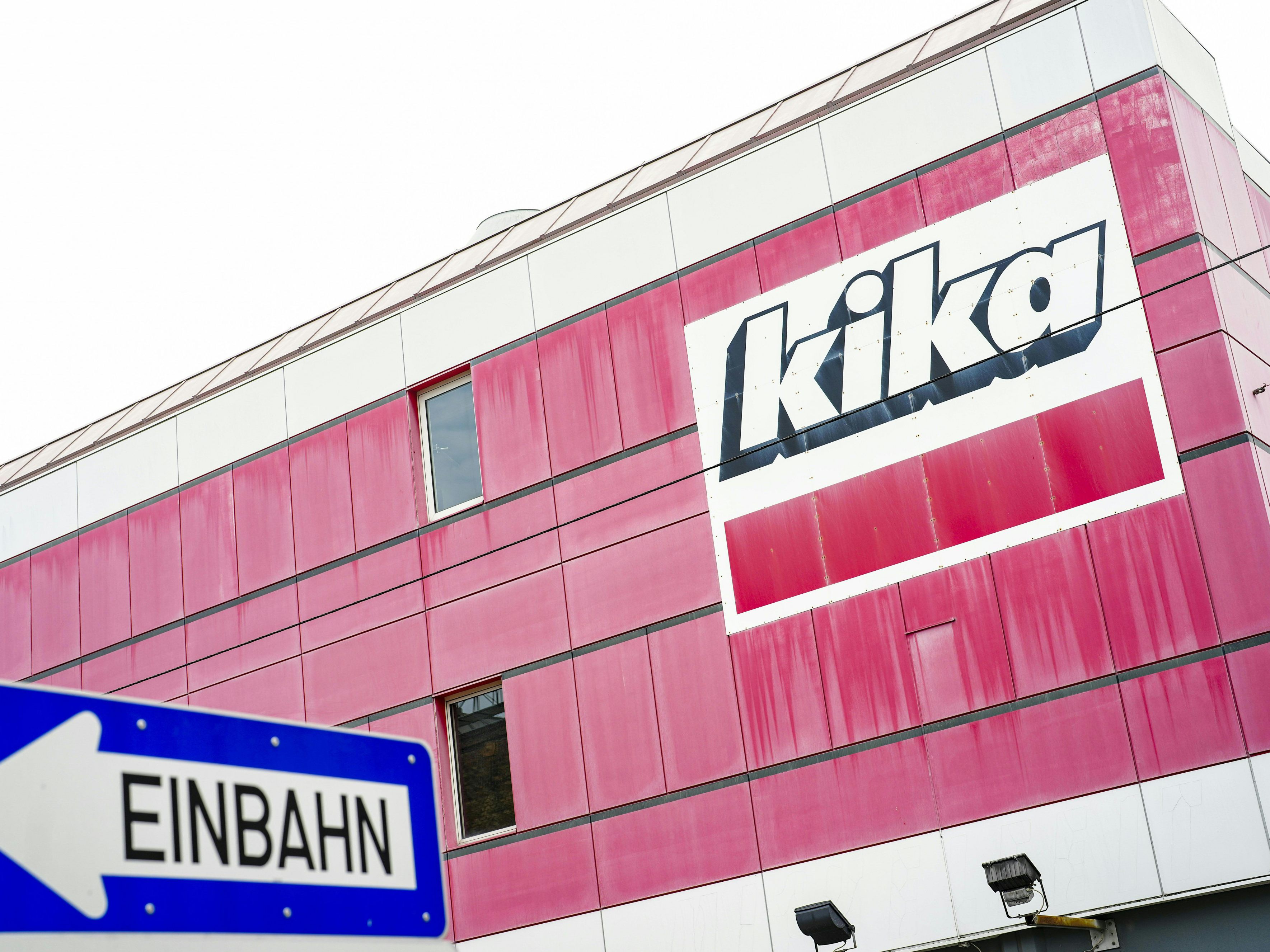 Pressekonferenz zu Kika/Leiner.