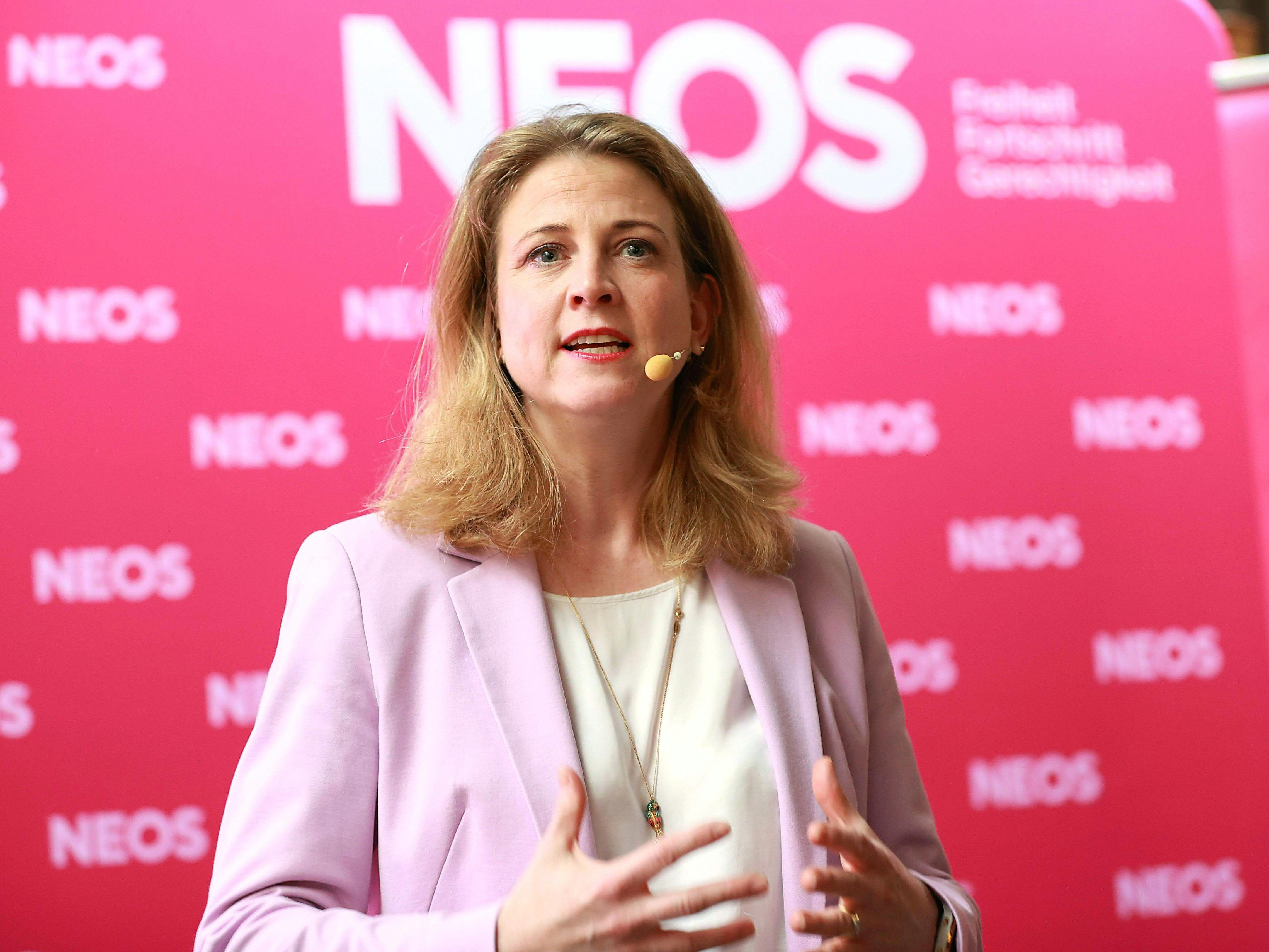 NEOS-Mitgliederversammlung in Wien: Grundsatzrede von Meinl-Reisinger steht am Programm.