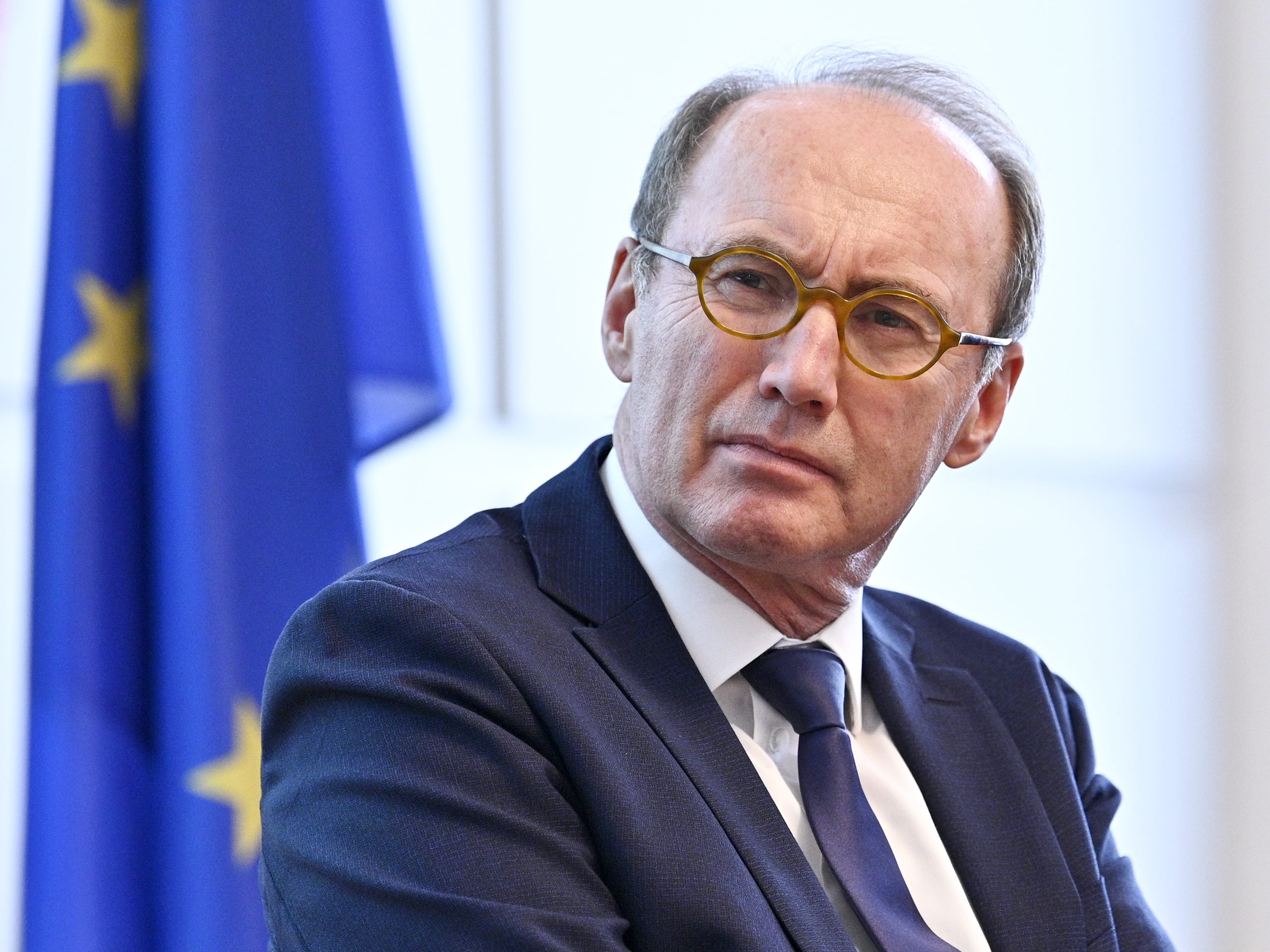 Tritt Karas mit einer eigenen Liste bei der EU-Wahl an?