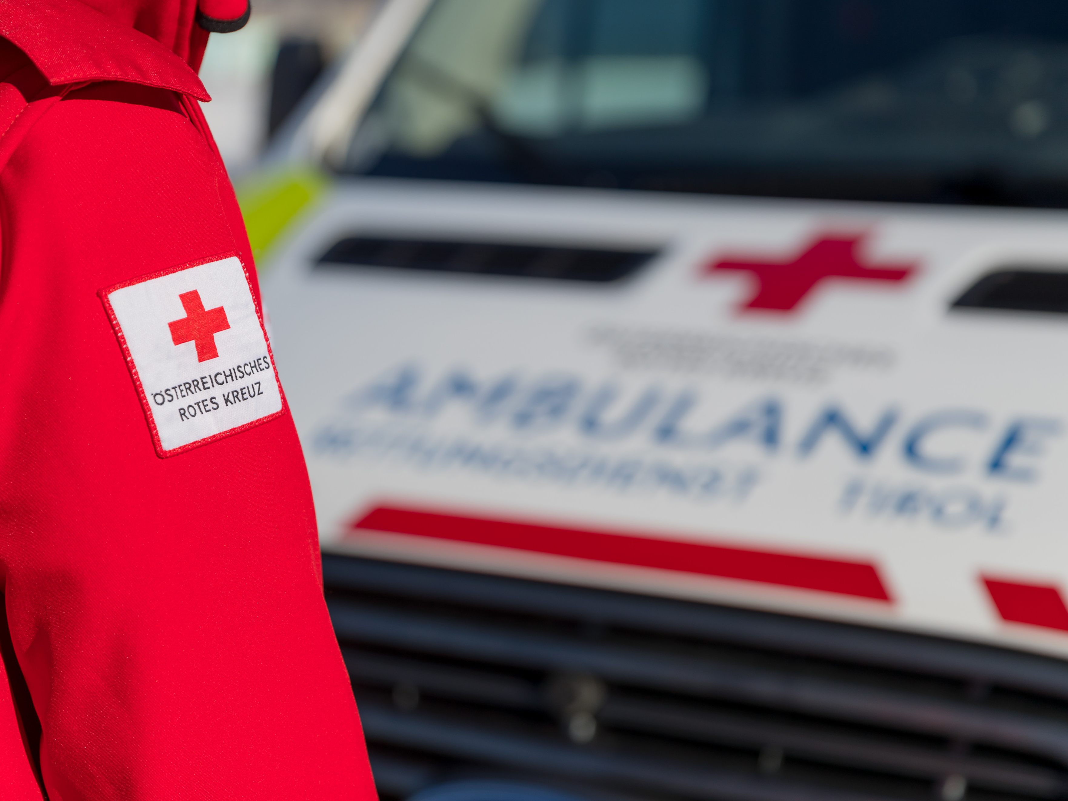 Ein Motorradlenker starb bei einem Unfall in der Steiermark.