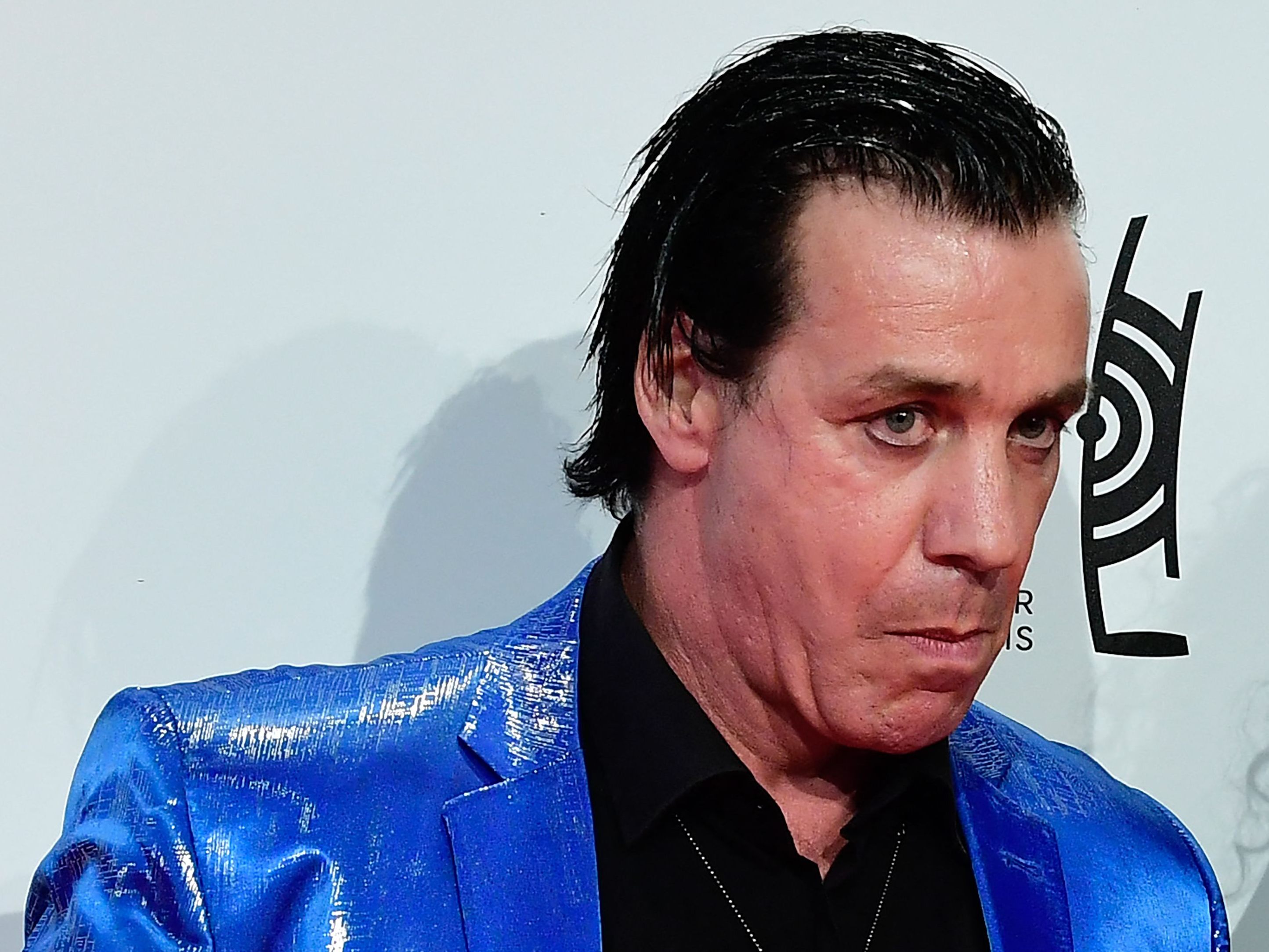 Die Staatsanwaltschaft ermittelt gegen Rammstein-Sänger Till Lindemann.