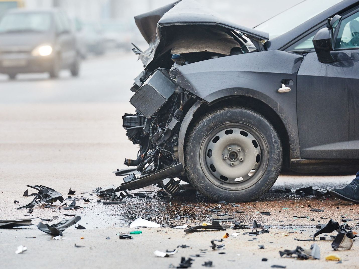 Bei einem Crash zwischen einem Auto und einem Triebwagen wurde ein 5-Jähriger im Bezirk Baden schwer verletzt. Bei einem Crash zwischen einem Auto und einem Triebwagen wurde ein 5-Jähriger im Bezirk Baden schwer verletzt.