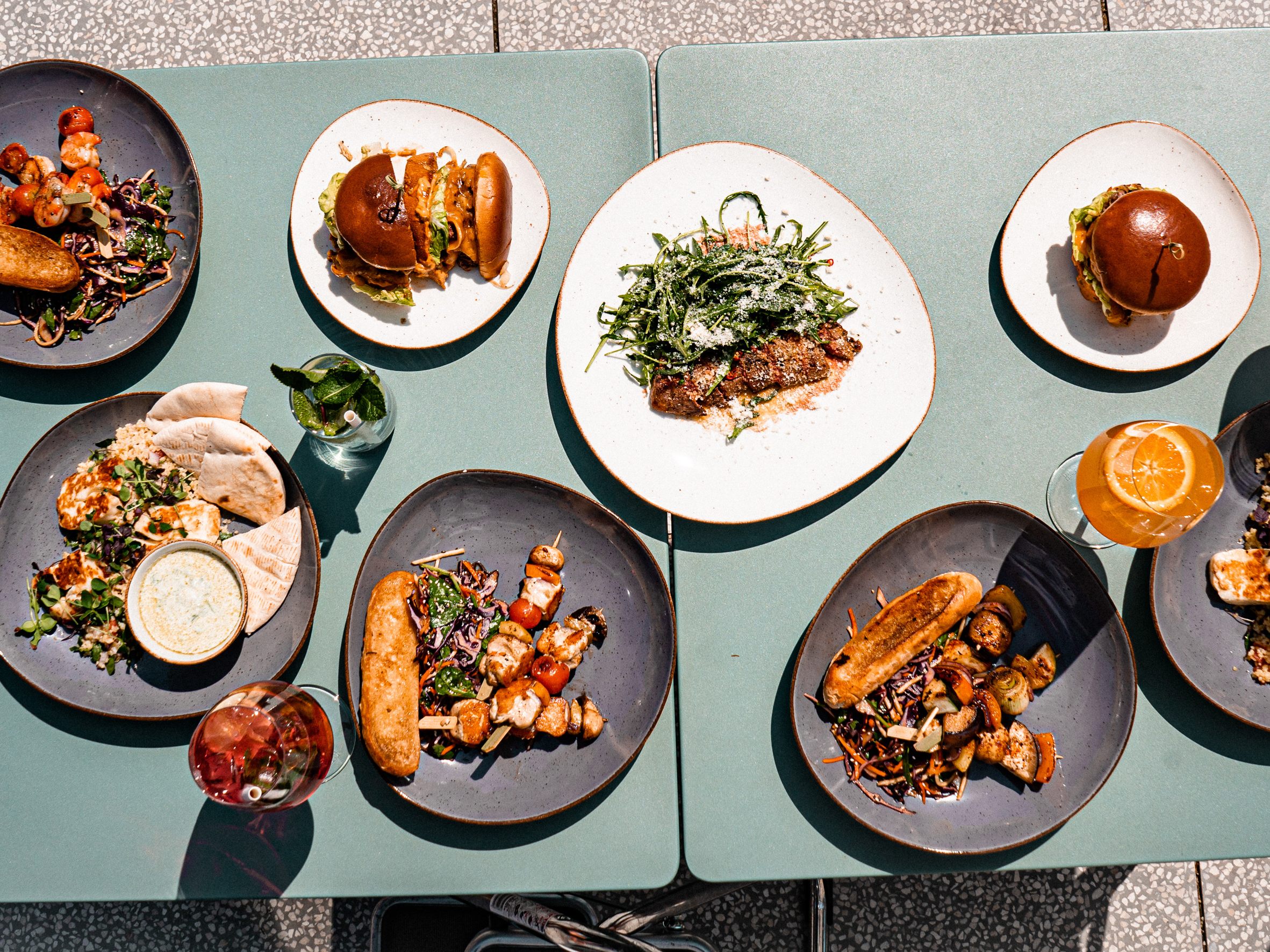 Jeden Donnerstag: Grill & Chill in der Rooftop-Bar "mariatrink"