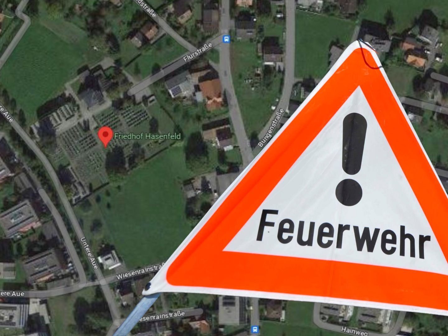 Die Feuerwehr Lustenau wurde am Donnerstagabend zu einem Einsatz gerufen. Die Feuerwehr Lustenau wurde am Donnerstagabend zu einem Einsatz gerufen.