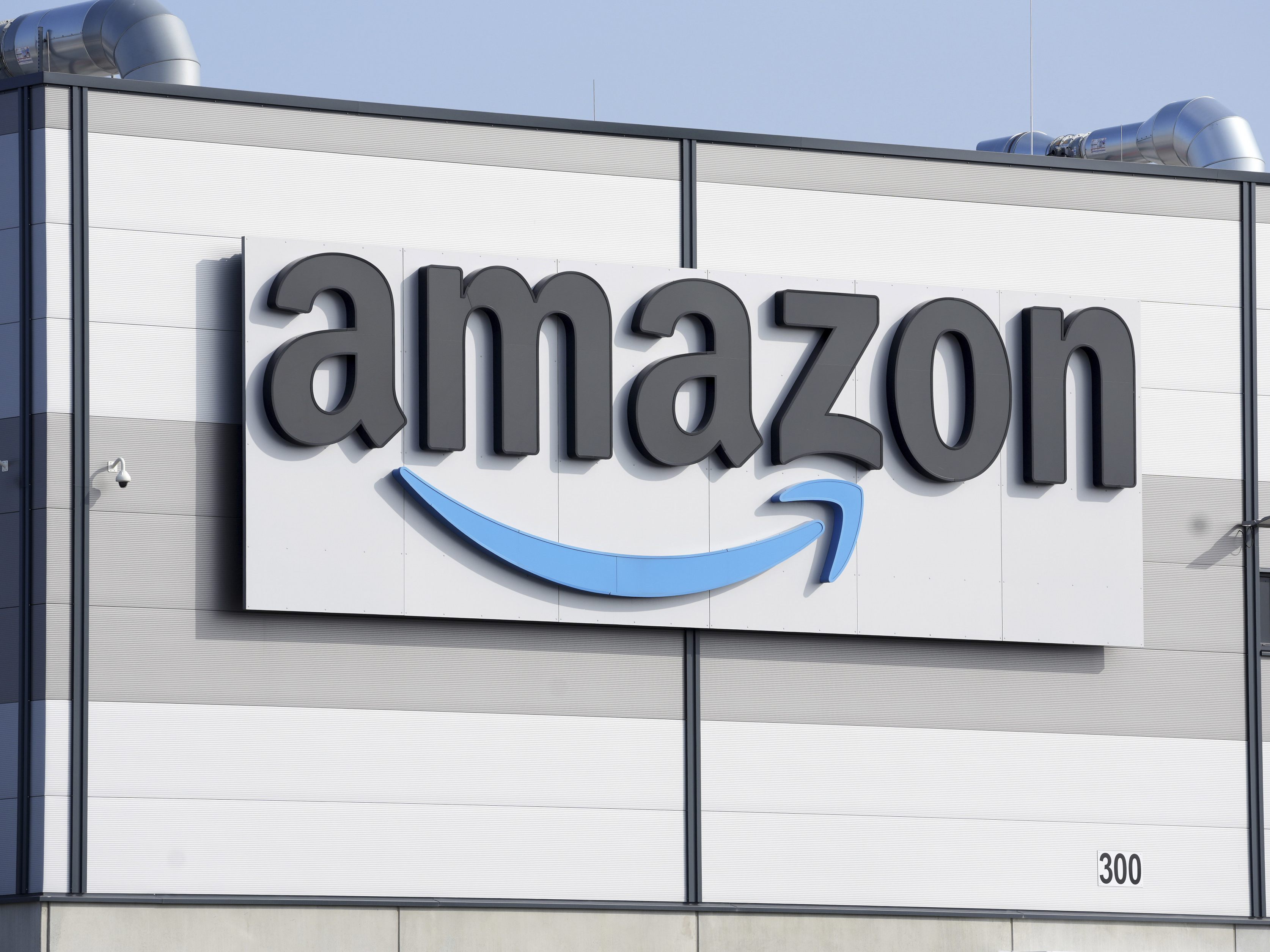 KMUs exportierten 2022 über 20 Mio. Produkte über Amazon.