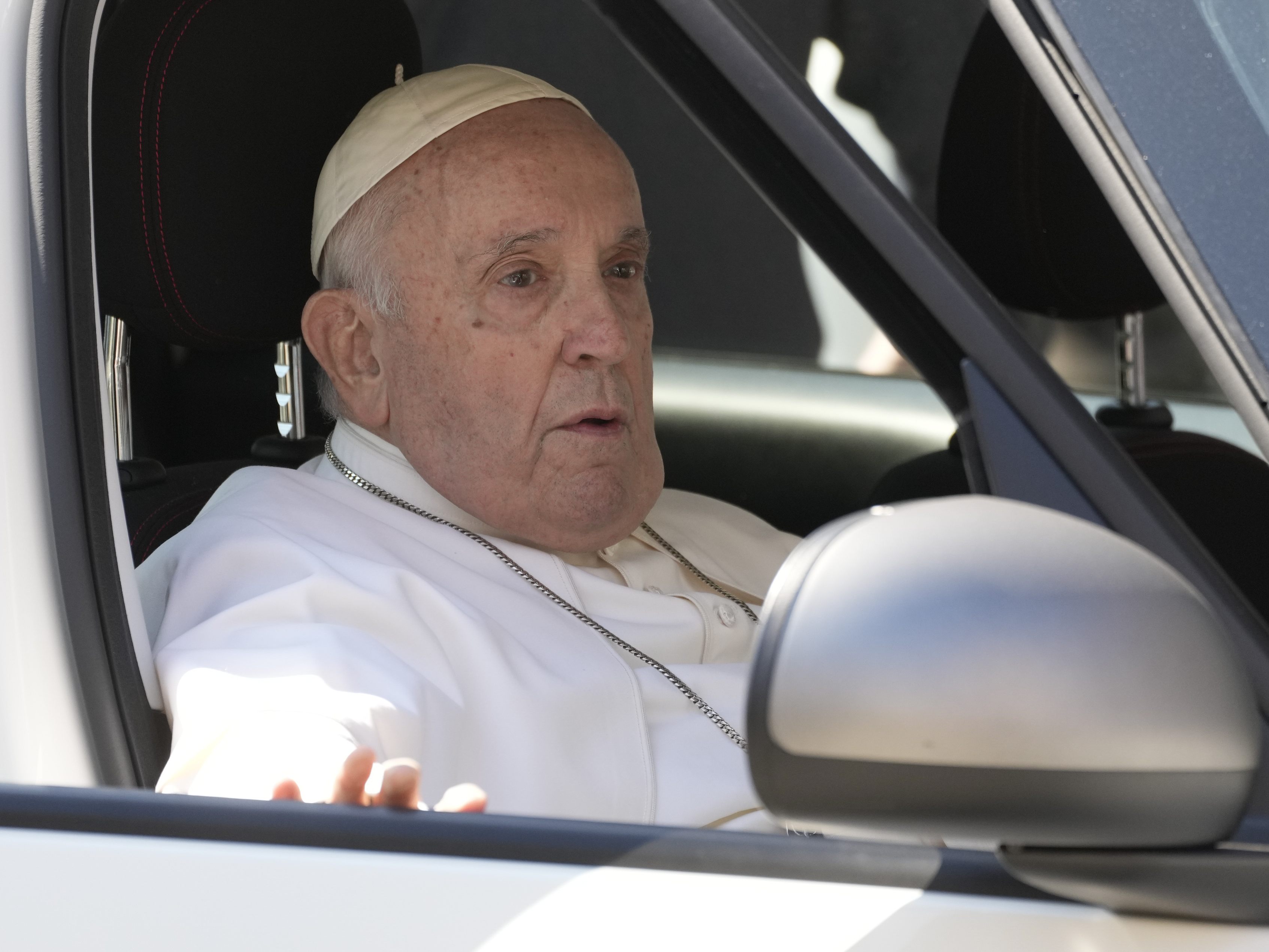Der Papst leidet seit längerem an gesundheitlichen Problemen Der Papst leidet seit längerem an gesundheitlichen Problemen