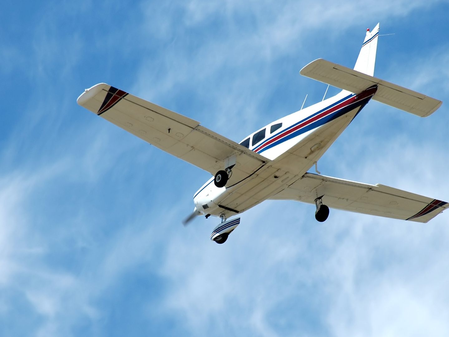 Ein Propellerflugzeug musst in Höchst notlanden (Symbolbild).