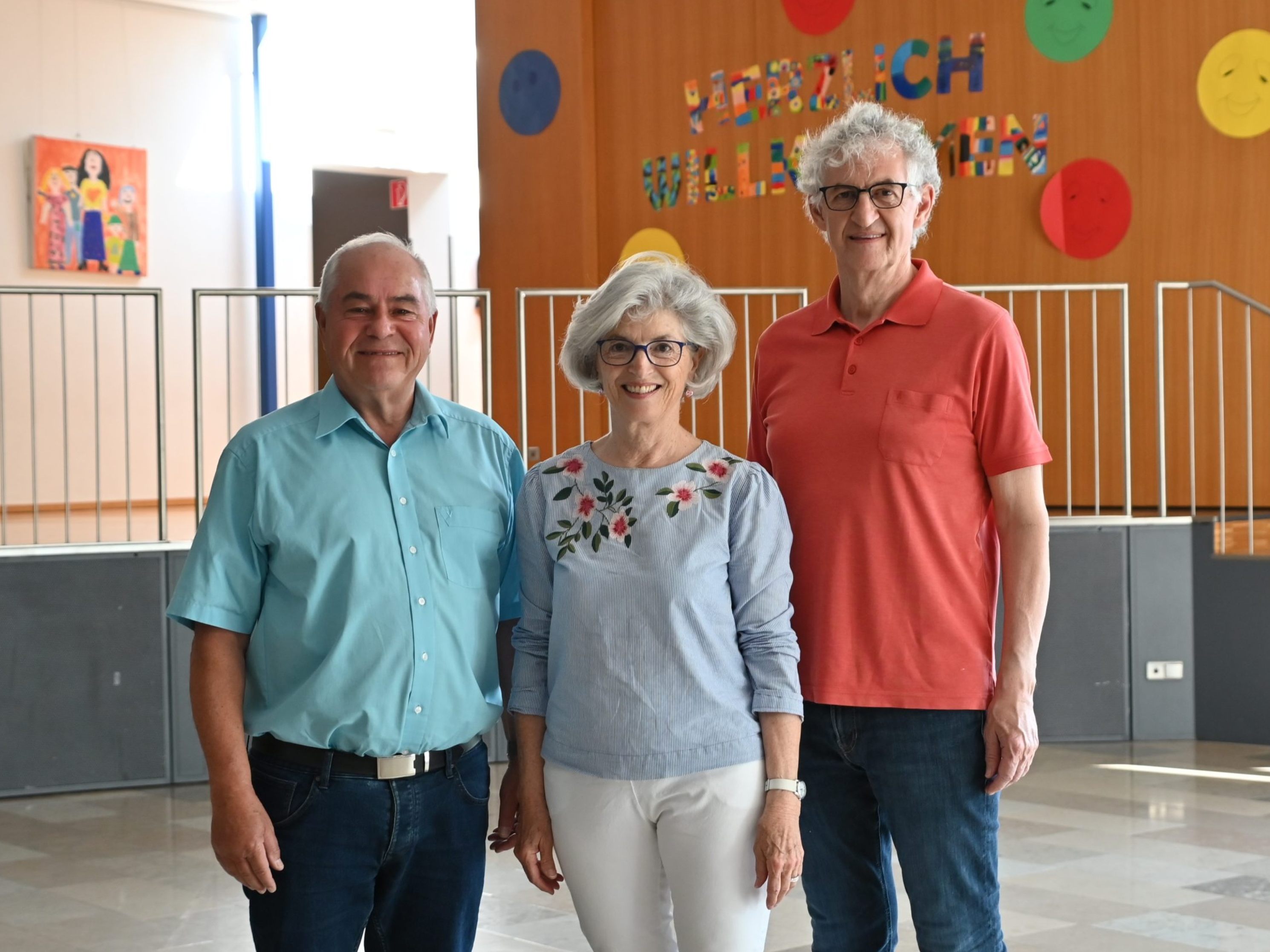 Kurt Hämmerle, Elfriede Plangg und Edgar Natter sind ehrenamtlich für den Gemeindevermittlungsdienst tätig Kurt Hämmerle, Elfriede Plangg und Edgar Natter sind ehrenamtlich für den Gemeindevermittlungsdienst tätig