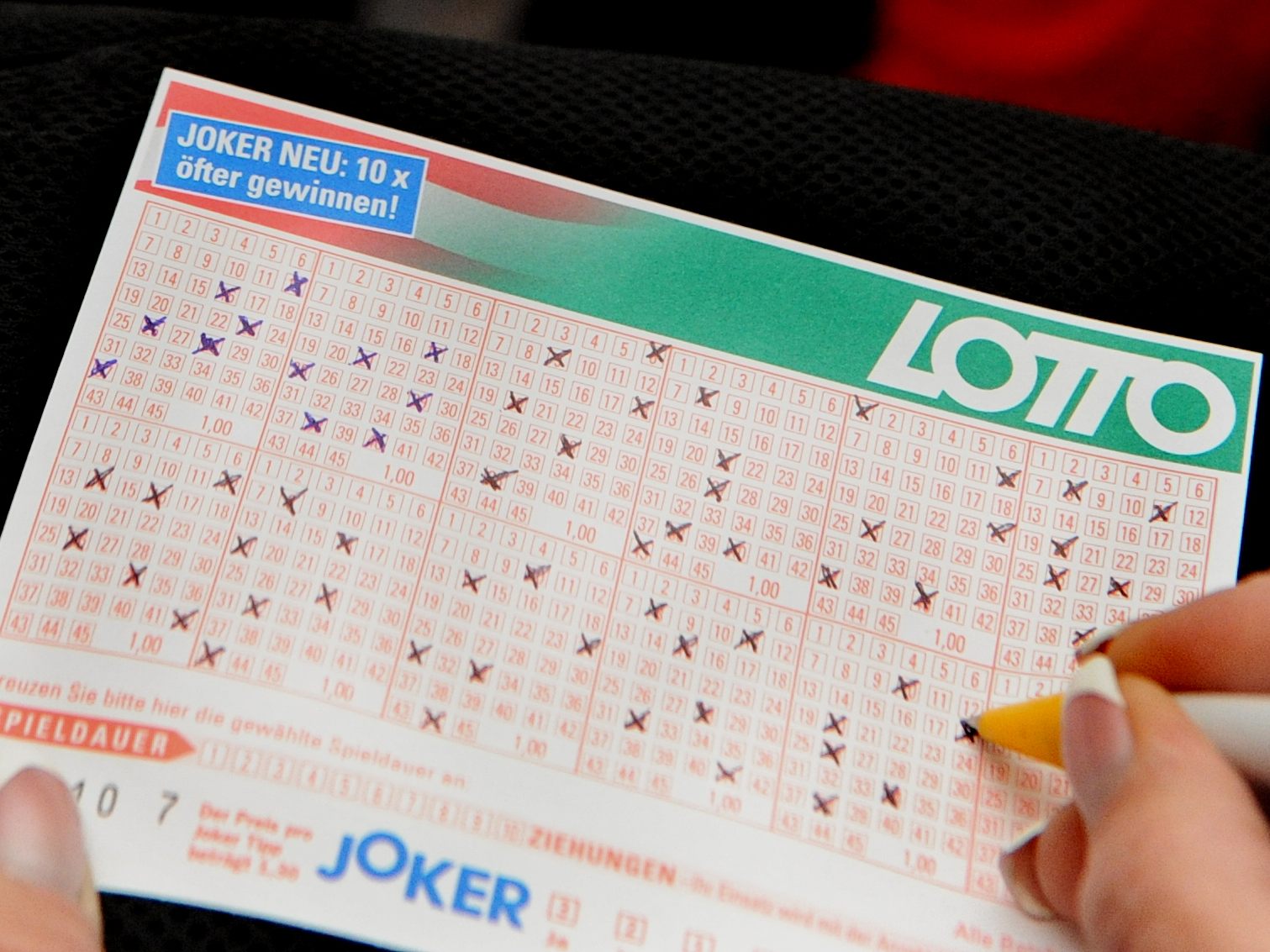 Am Mittwoch wartet ein Lotto-Doppeljackpot auf die Spieler.