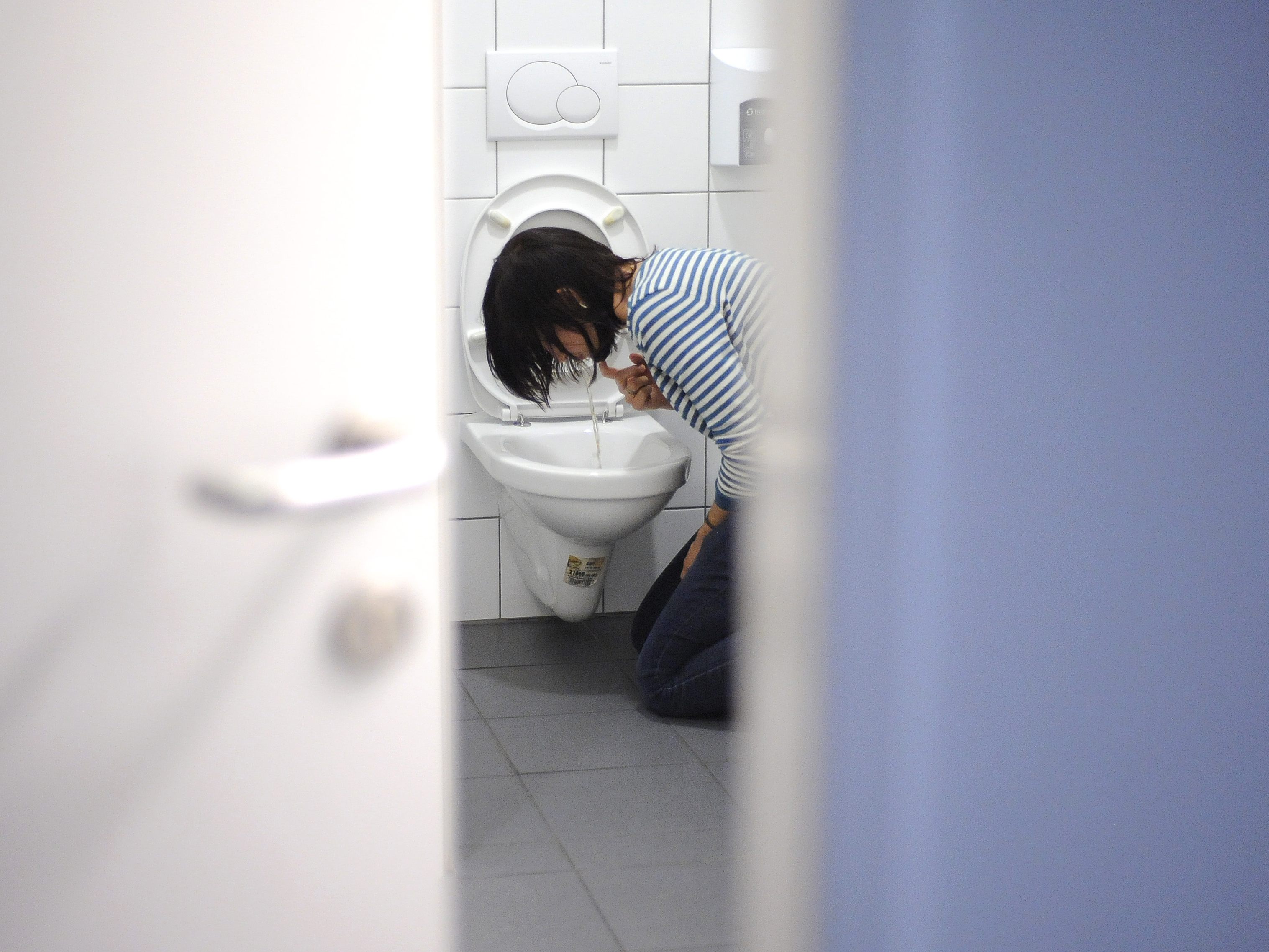 Bulimia nervosa ist der Fachbegriff für die Ess-Brech-Sucht. Bulimia nervosa ist der Fachbegriff für die Ess-Brech-Sucht.