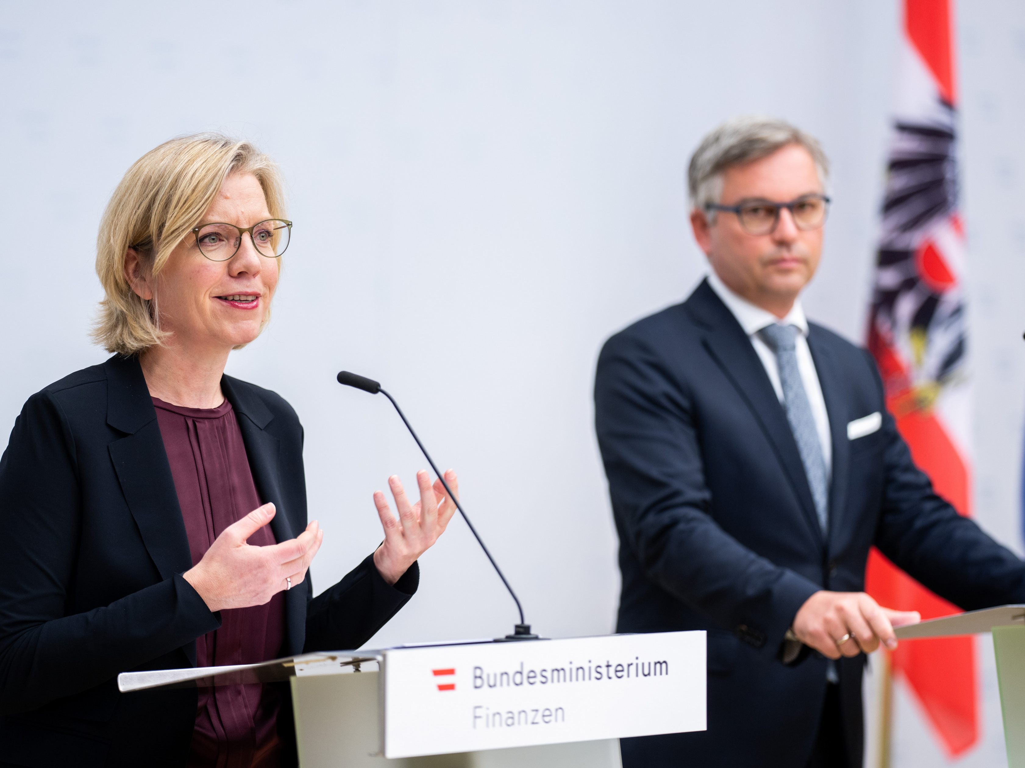 Das Pressefoyer im Livestream.