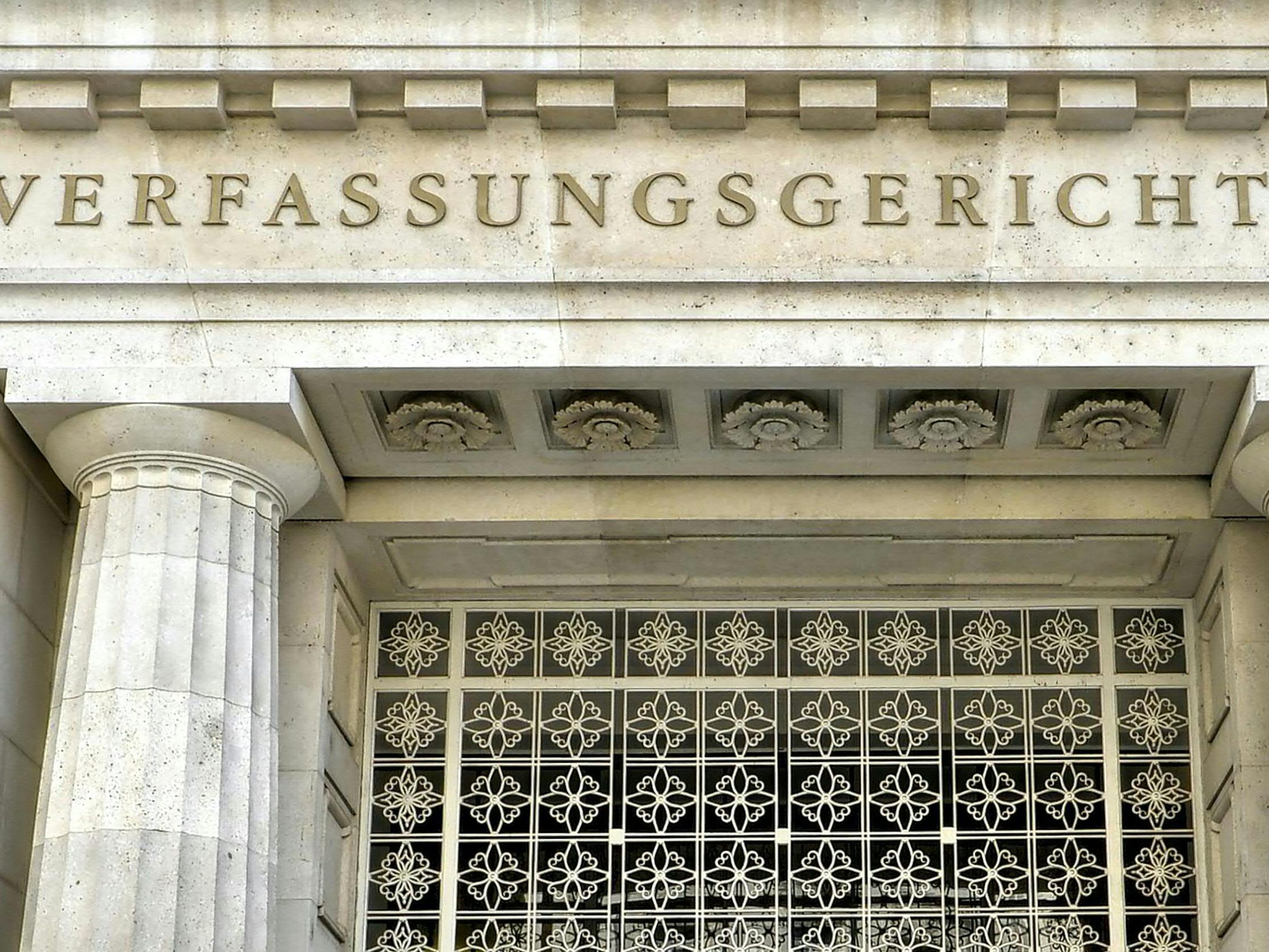 Der VfGH prüft das NÖ Sozialhilfegesetz. Der VfGH prüft das NÖ Sozialhilfegesetz.