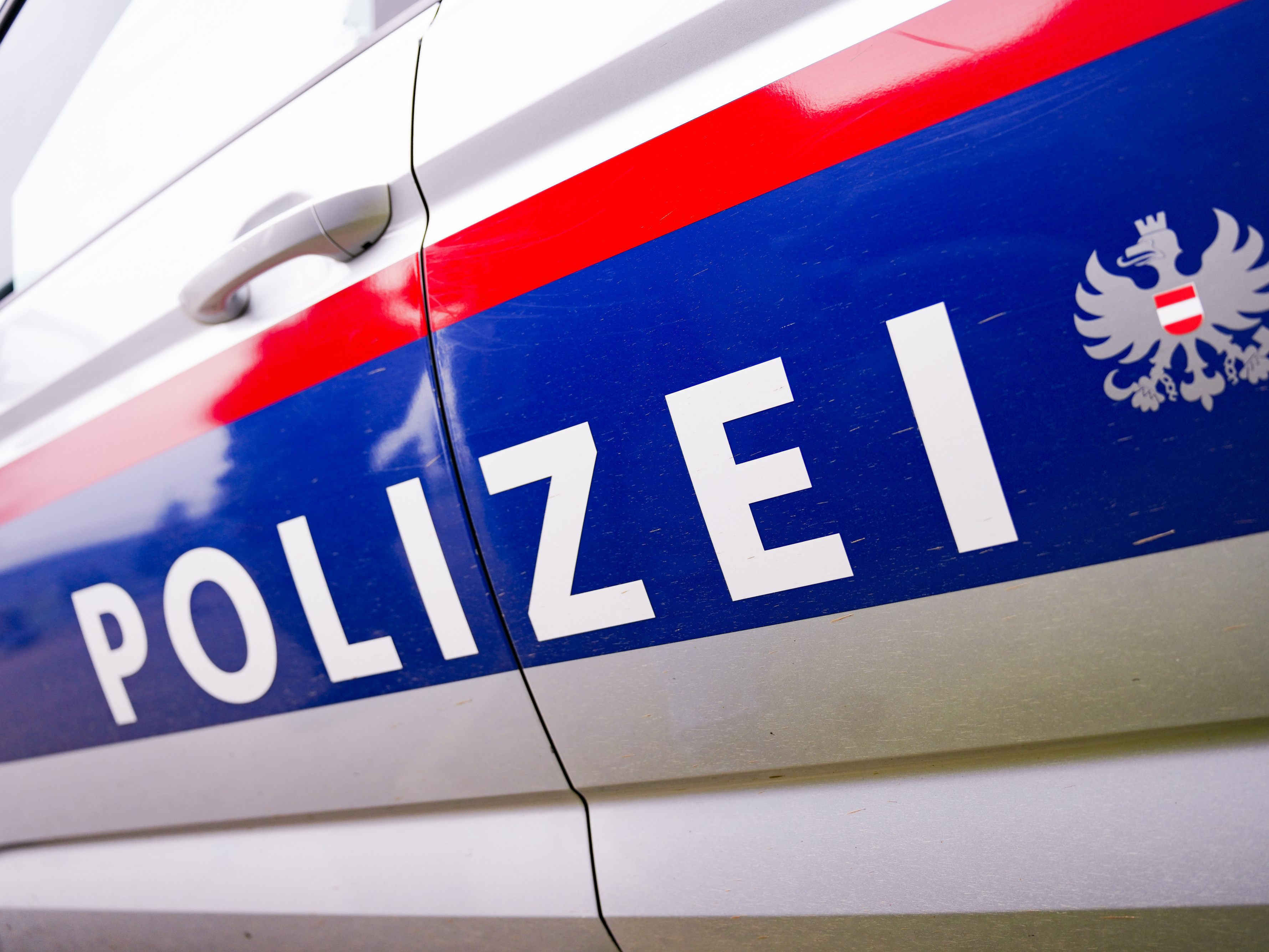 In Wien-Favoriten wurde ein Mann ausgeraubt und verletzt.