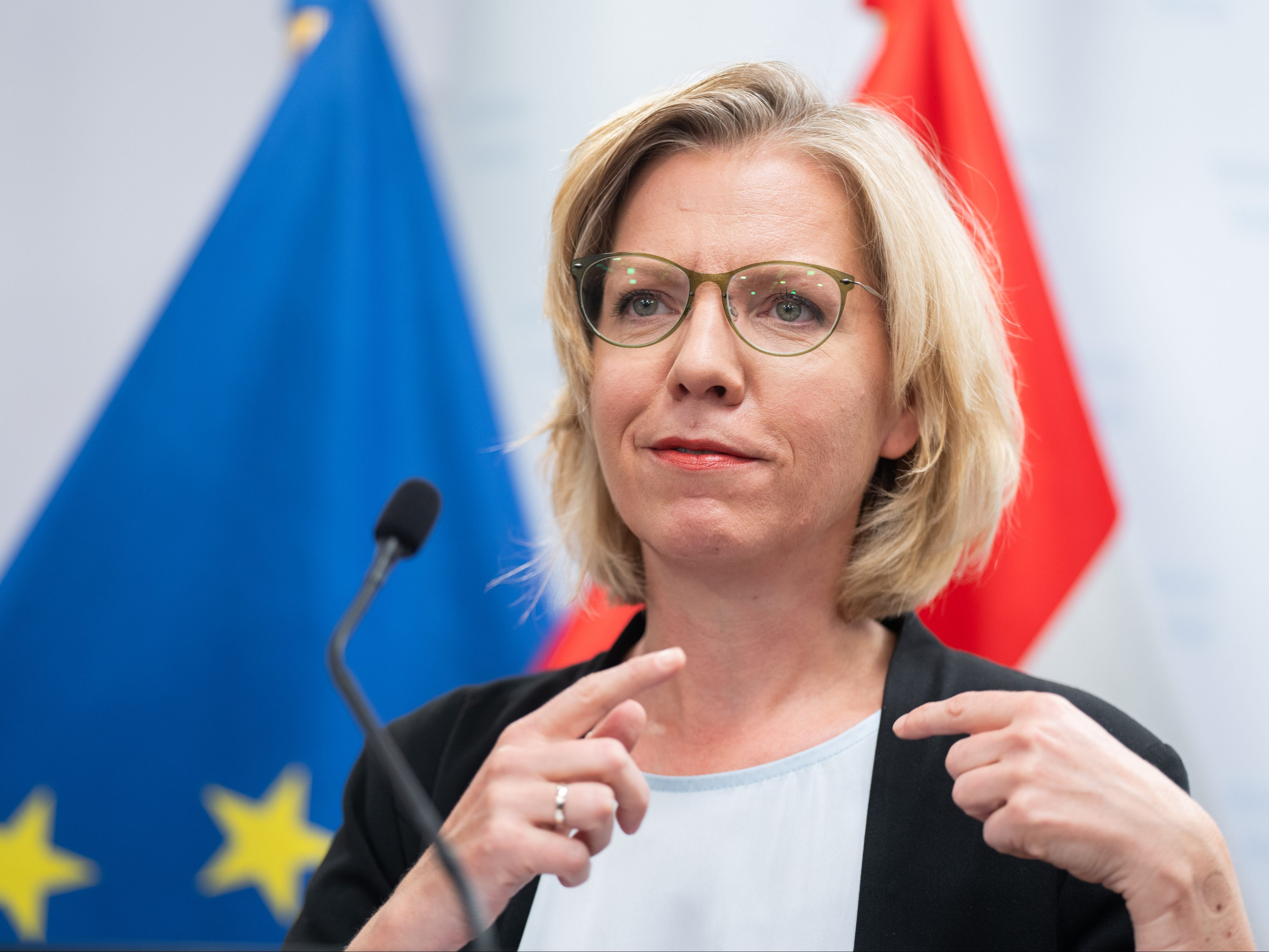 Leonore Gewessler präsentierte den "Integrierten Netzinfrastrukturplan".