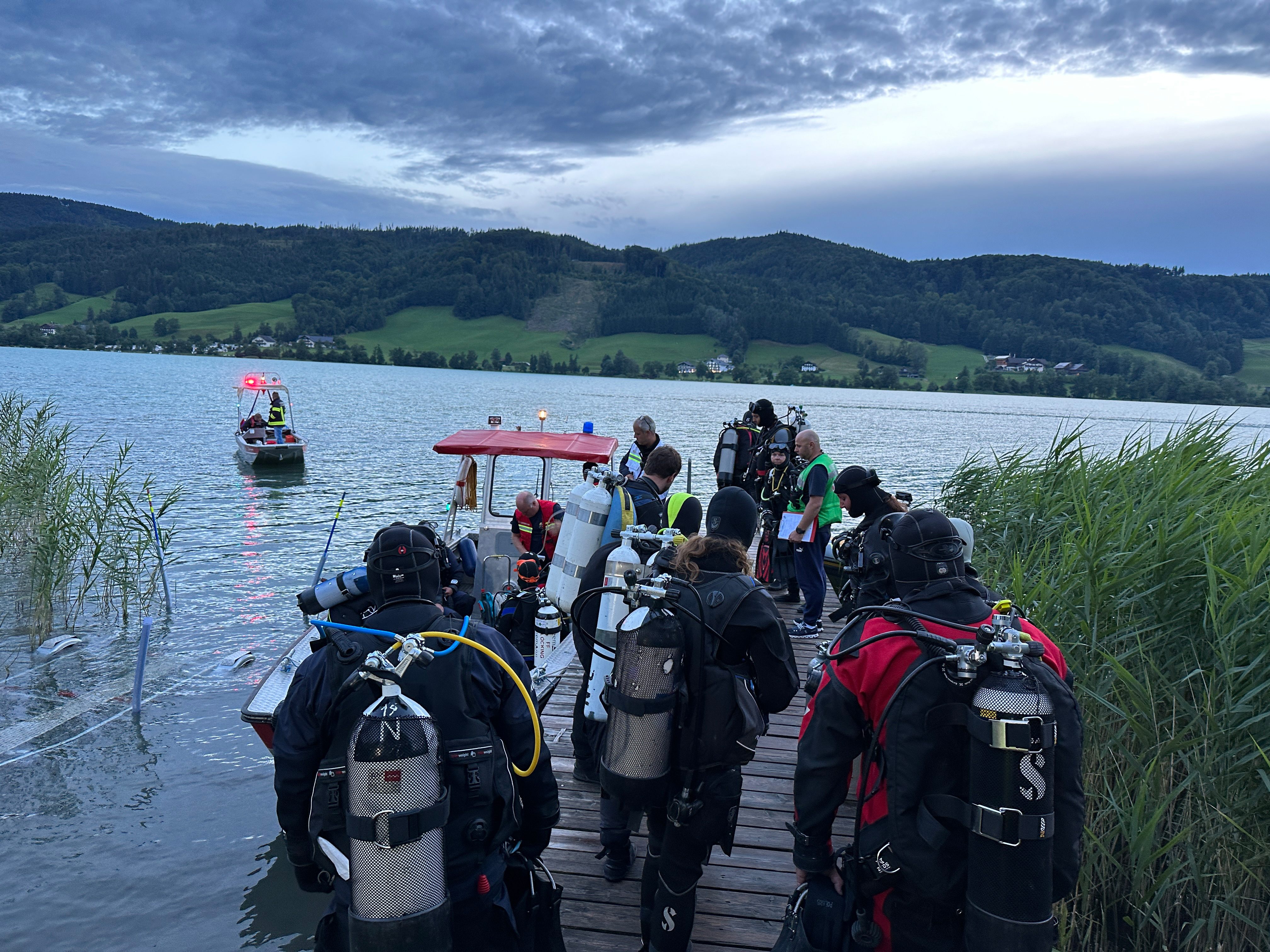 Die Leiche des Mannes wurde in rund sieben Metern Tiefe gefunden.