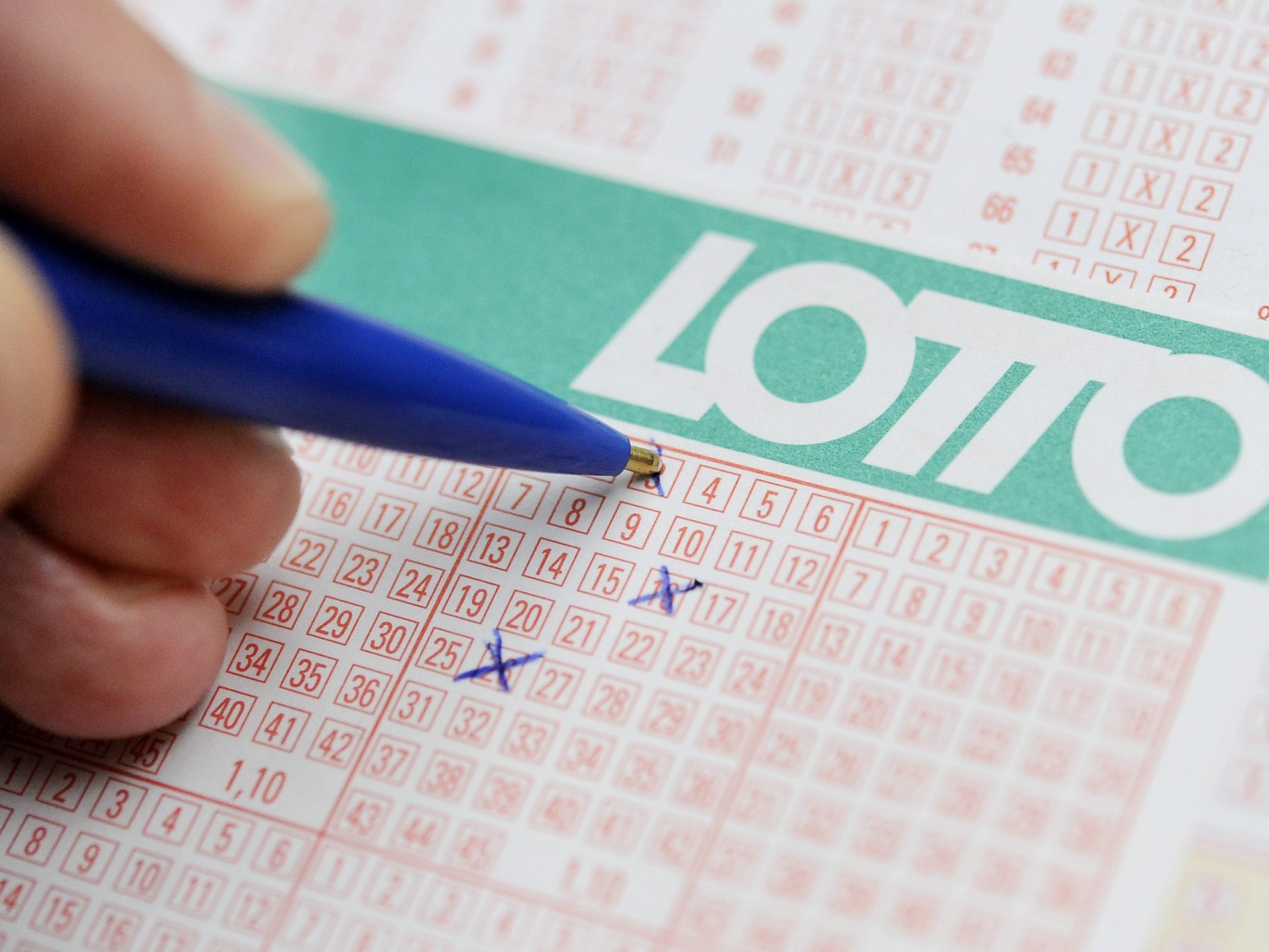 Der Lotto-Doppeljackpot wurde geknackt. Der Lotto-Doppeljackpot wurde geknackt.