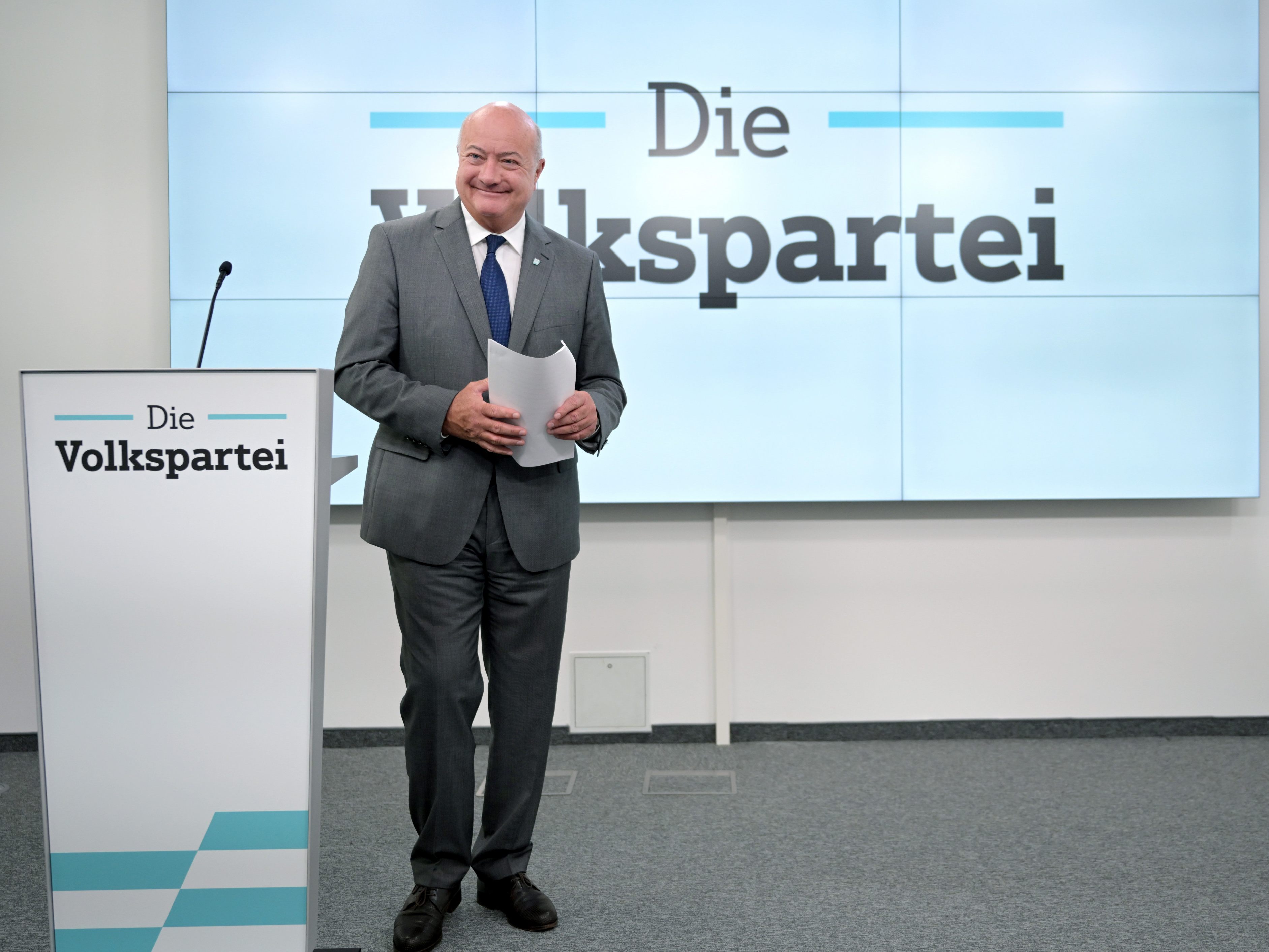 Generalsekretär Christian Stocker bekräftigte am Montag, dass die ÖVP weiterhin auf den Begriff der Normalität setzen wolle. Generalsekretär Christian Stocker bekräftigte am Montag, dass die ÖVP weiterhin auf den Begriff der Normalität setzen wolle.
