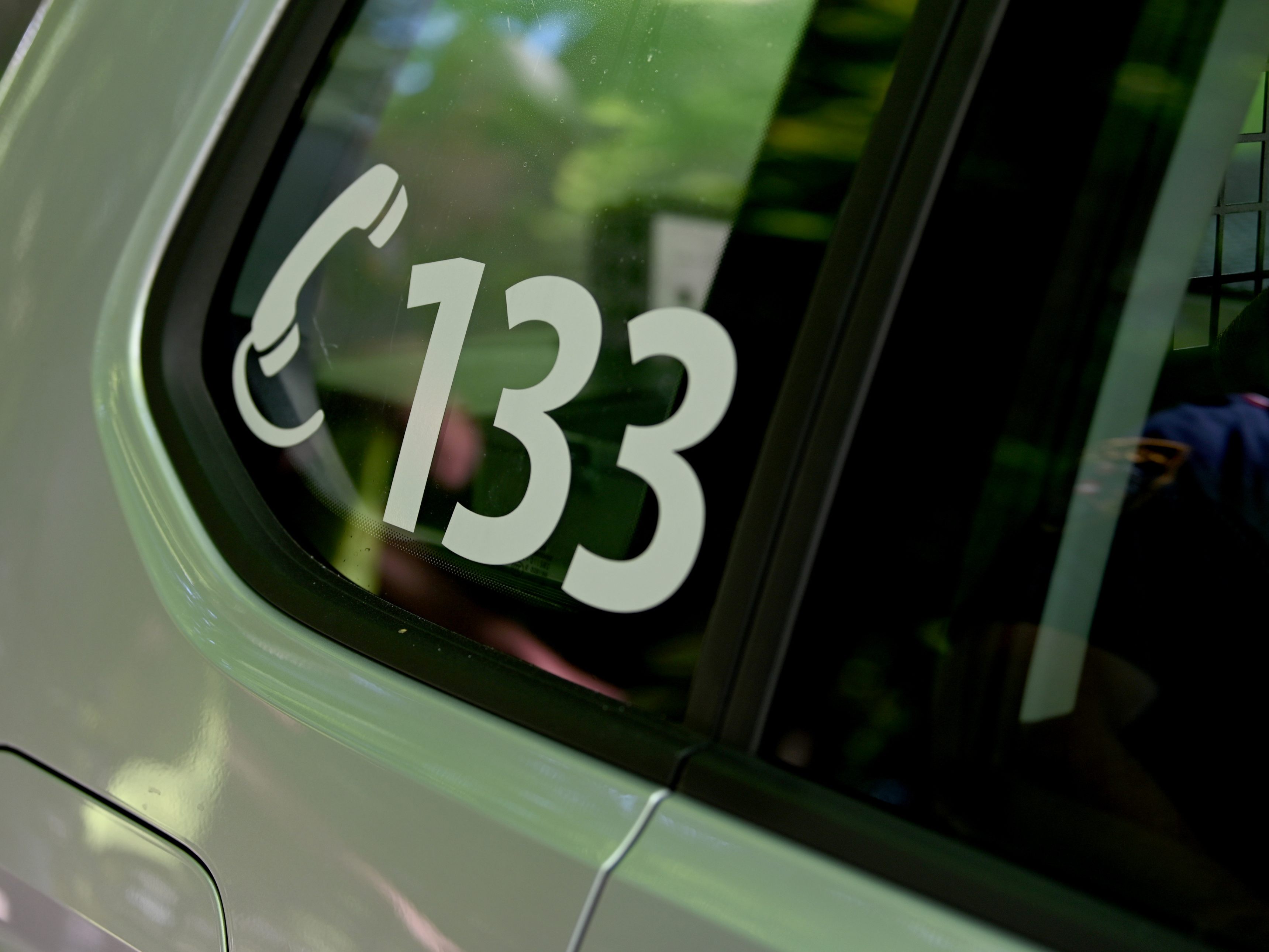 Nach einer Attacke in OÖ wurde nun ein mutmaßlicher Täter festgenommen.