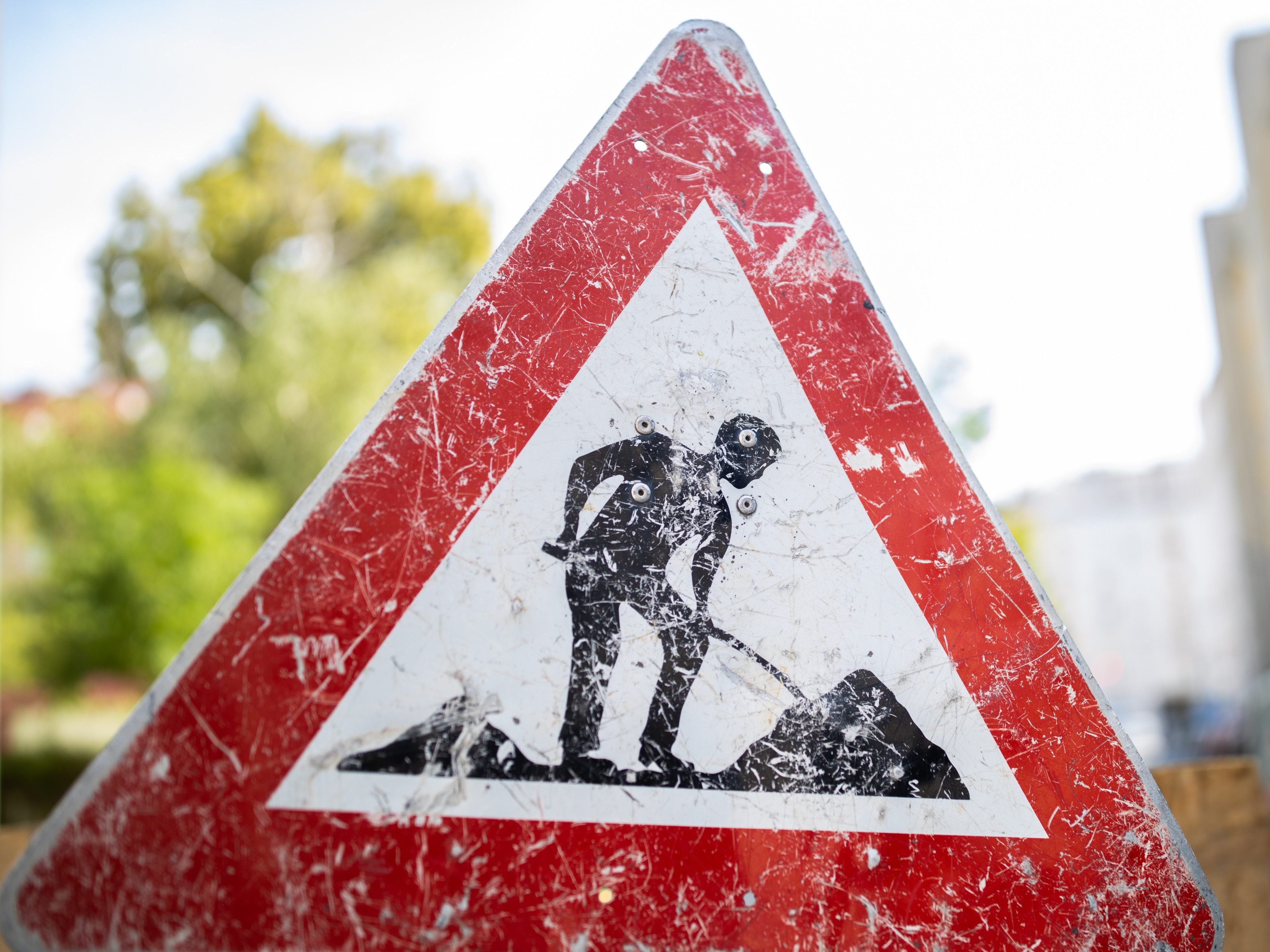 Am 1. August 2023 starten die Arbeiten zur Fahrbahnsanierung am Kreuzungsplateau Vordere Zollamtsstraße/Landstraßer Hauptstraße in Wien-Landstraße.