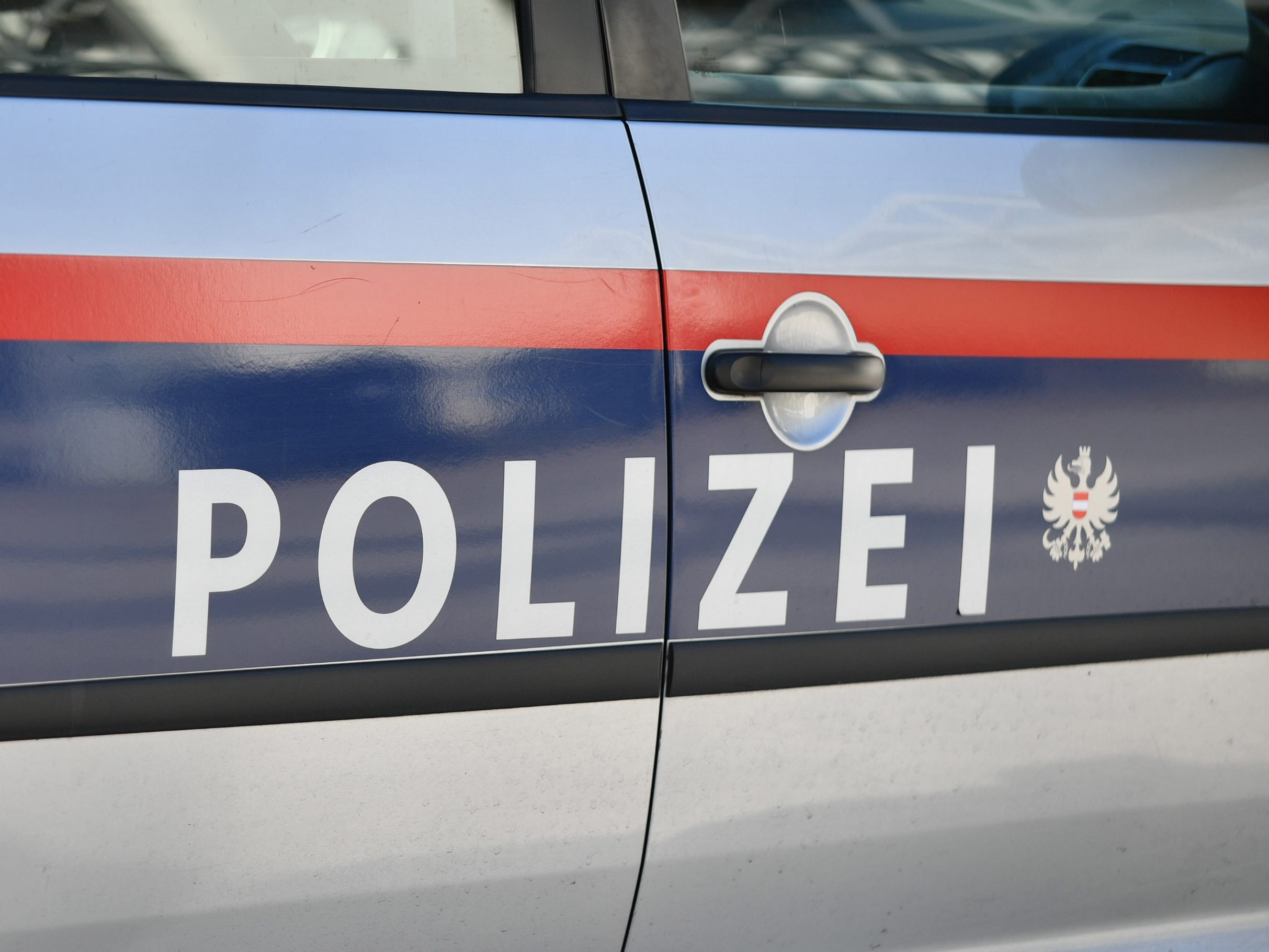 Ein Mann in Kärnten wurde von einer Mure verschüttet.