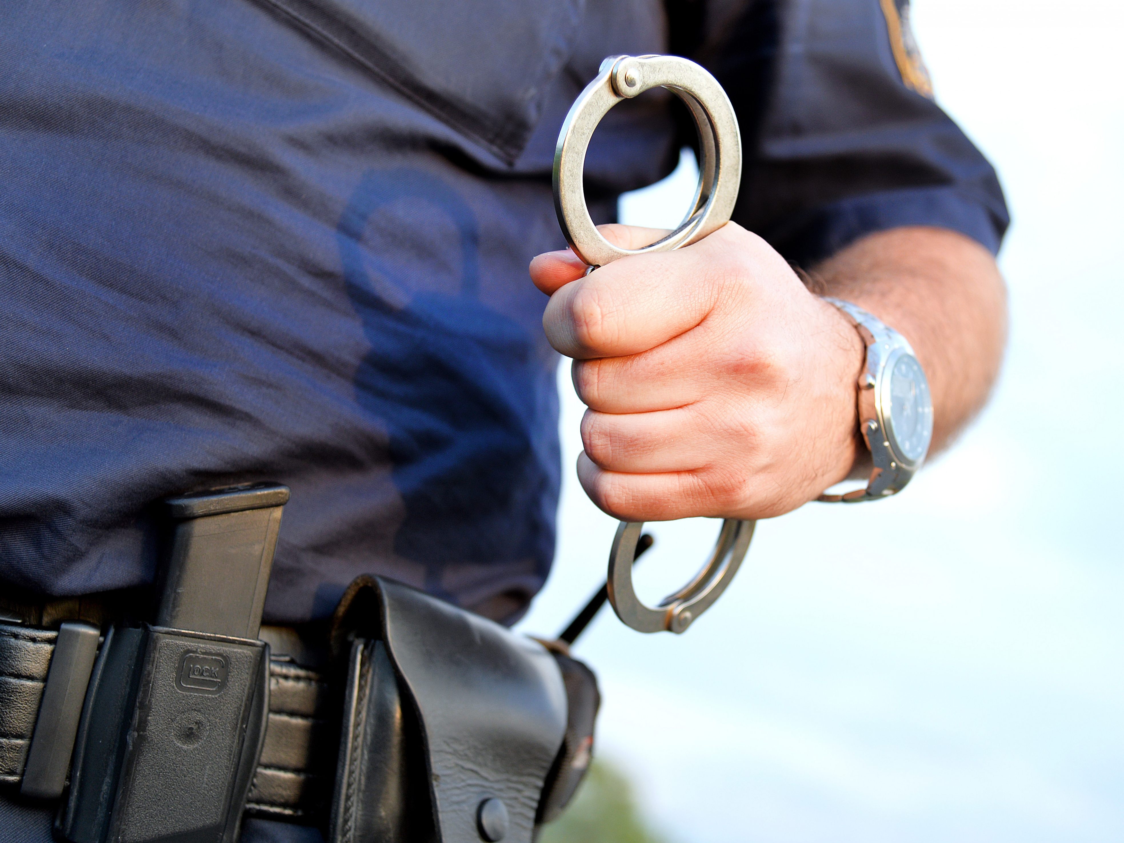 Die Polizei fasste einen gesuchten 34-Jährigen in Wien-Favoriten. Die Polizei fasste einen gesuchten 34-Jährigen in Wien-Favoriten.