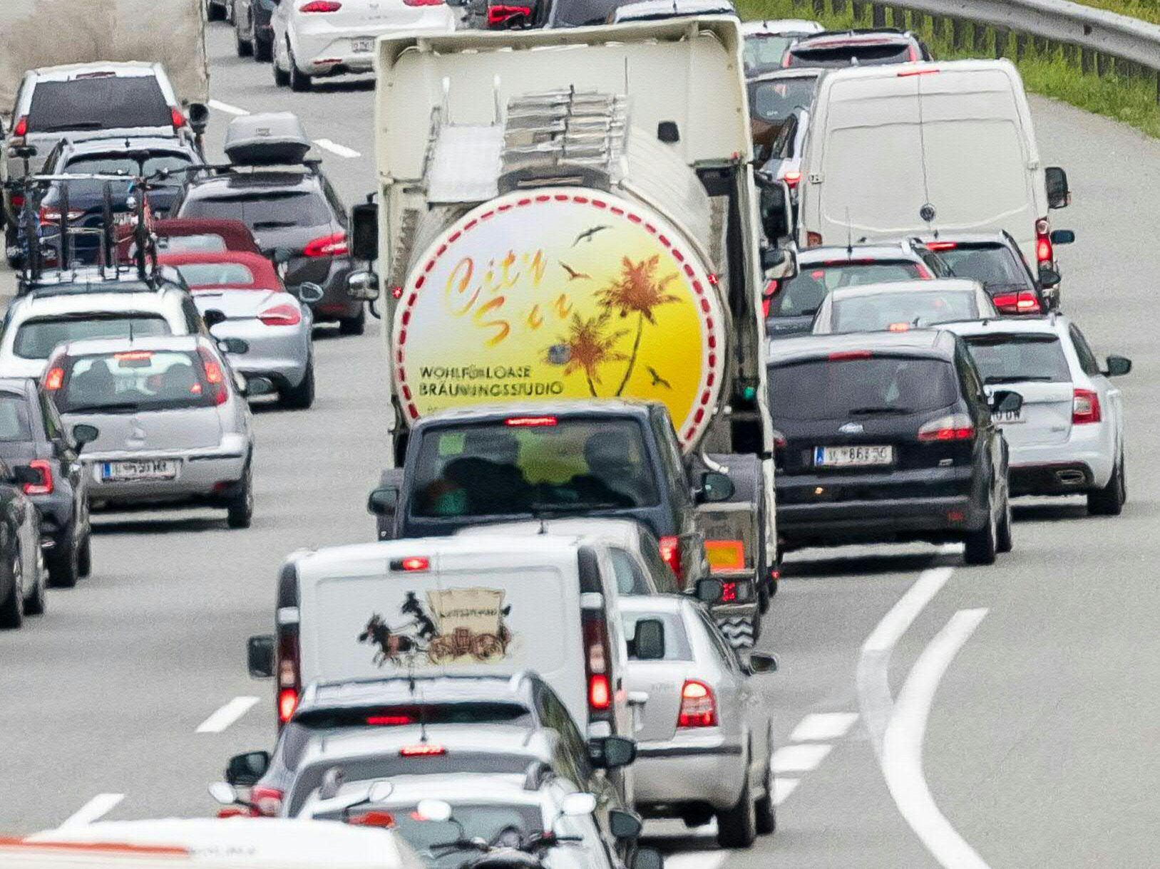 Der Tunnel Vösendorf der S1 war nach einem Verkehrsunfall gesperrt.