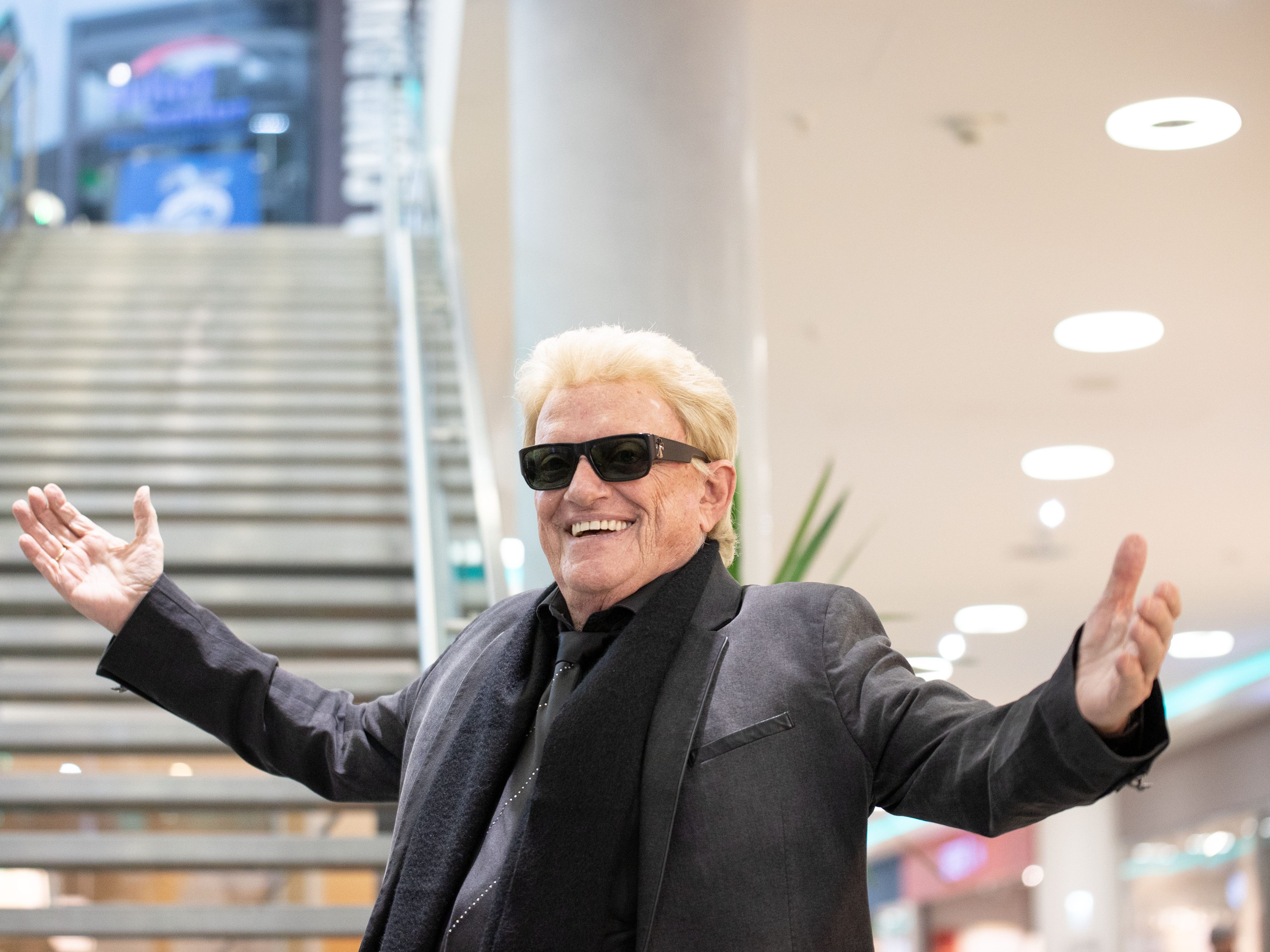 Zum Jubiläum gibt's ein Heino-Bärchen.