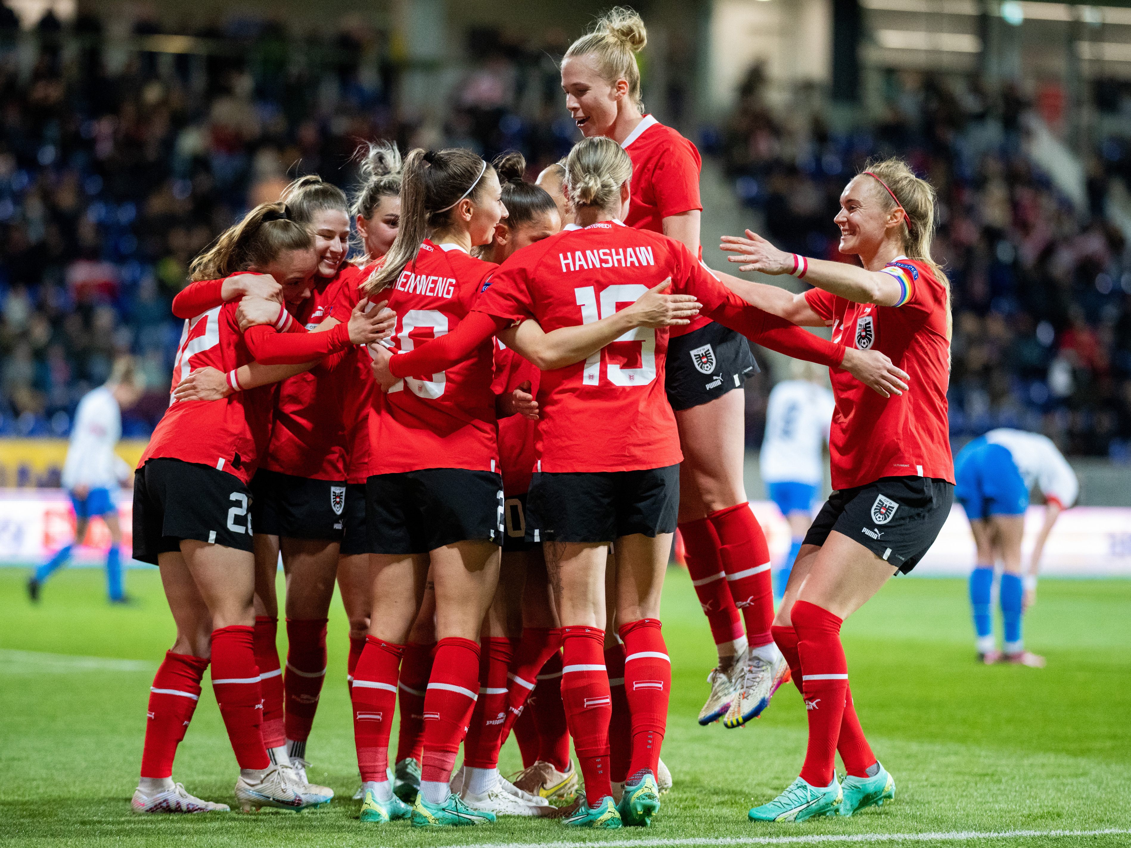 Die ÖFB-Frauen wollen auch beim Nations-League-Heimdebüt jubeln. Die ÖFB-Frauen wollen auch beim Nations-League-Heimdebüt jubeln.