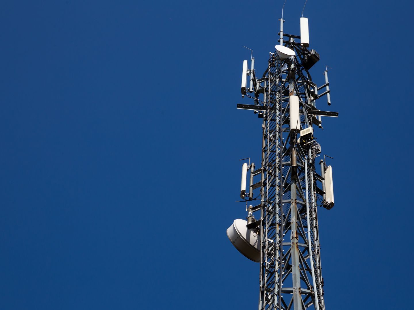 Der Telekommunikationssektor boomt weiterhin.