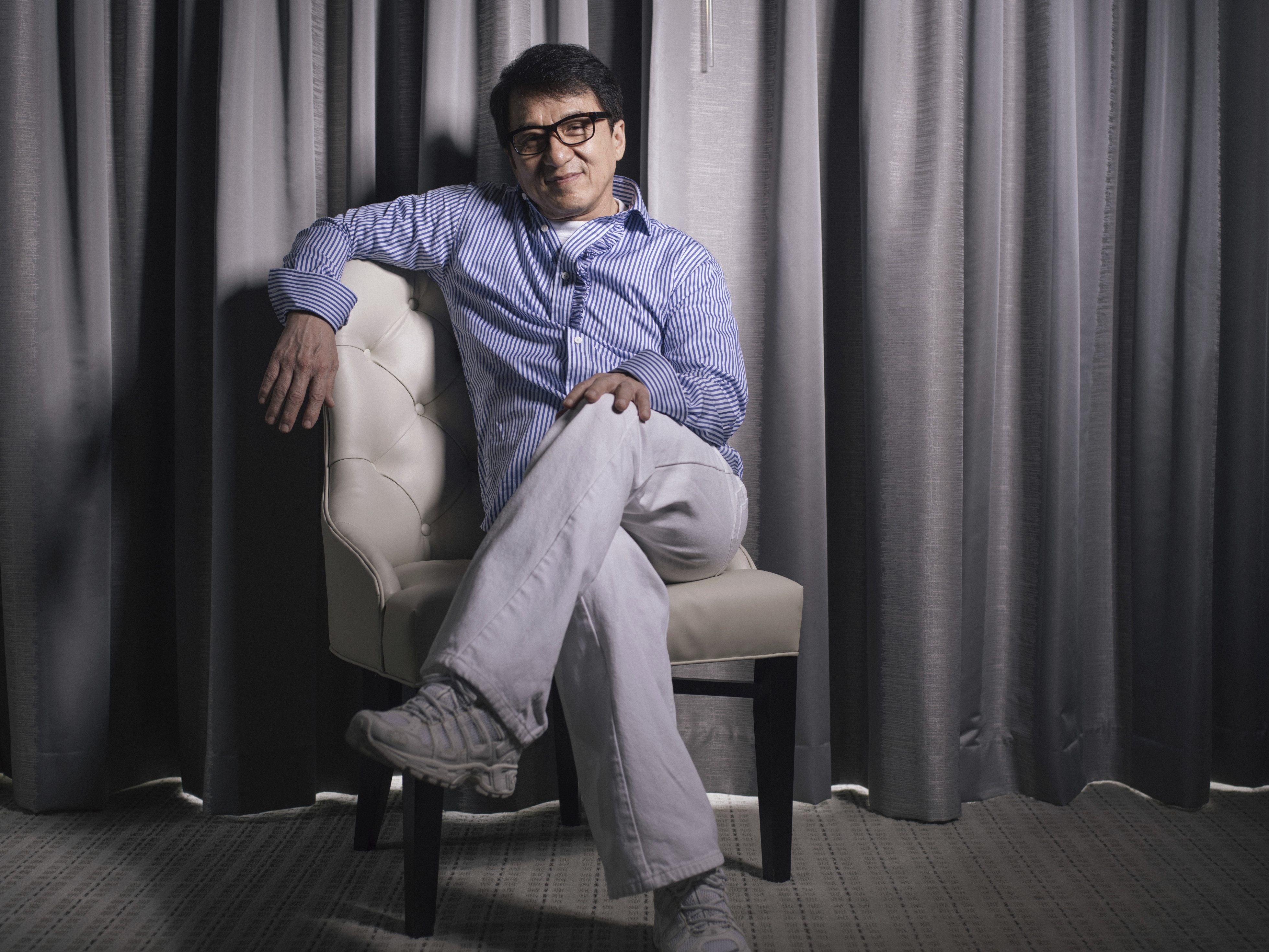 Schauspieler Jackie Chan hat eine dunkle Vergangenheit.
